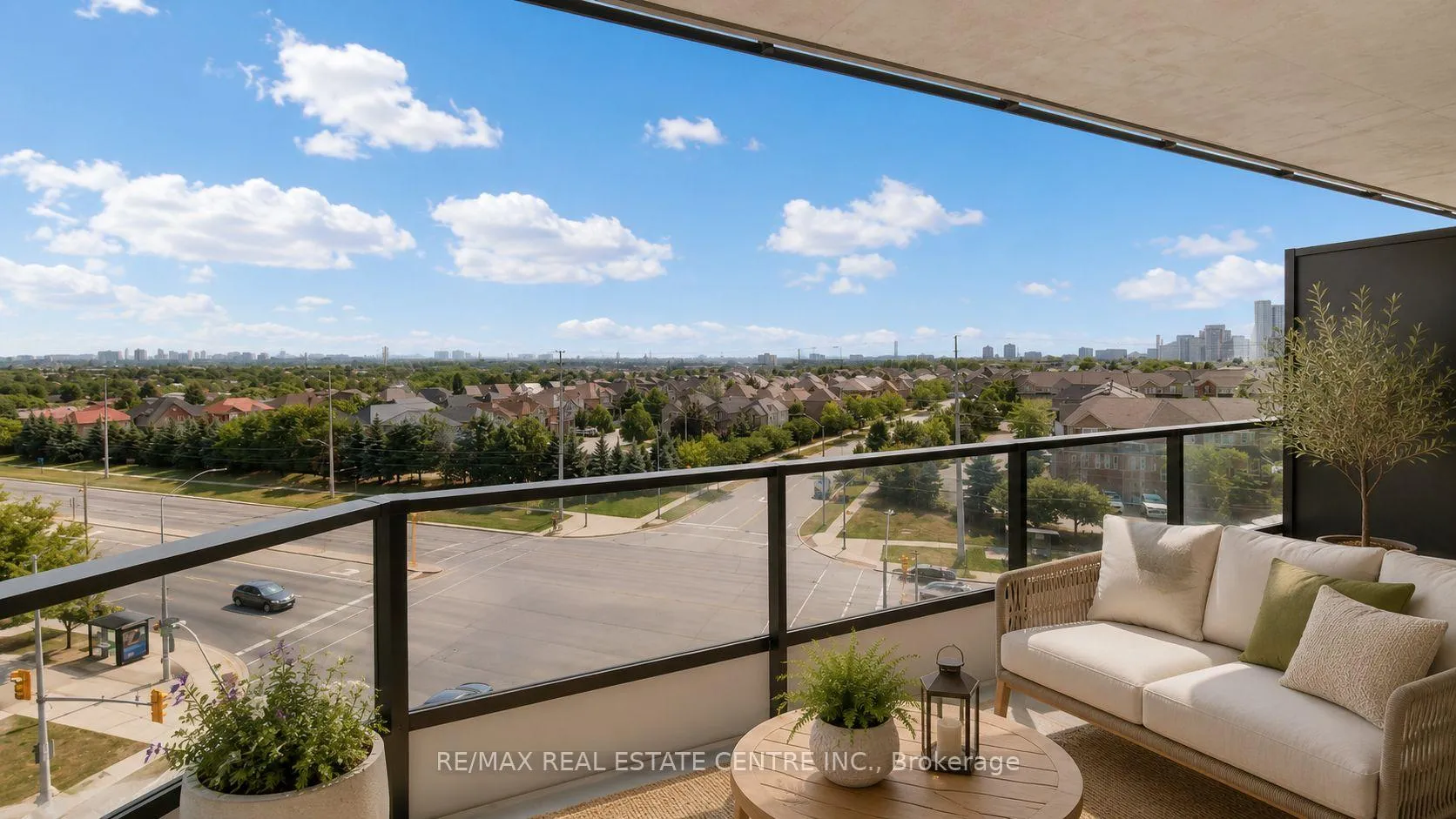 Photo 39 of Unit 613, 220 Forum Drive, Mississauga, Hurontario — HOMEH