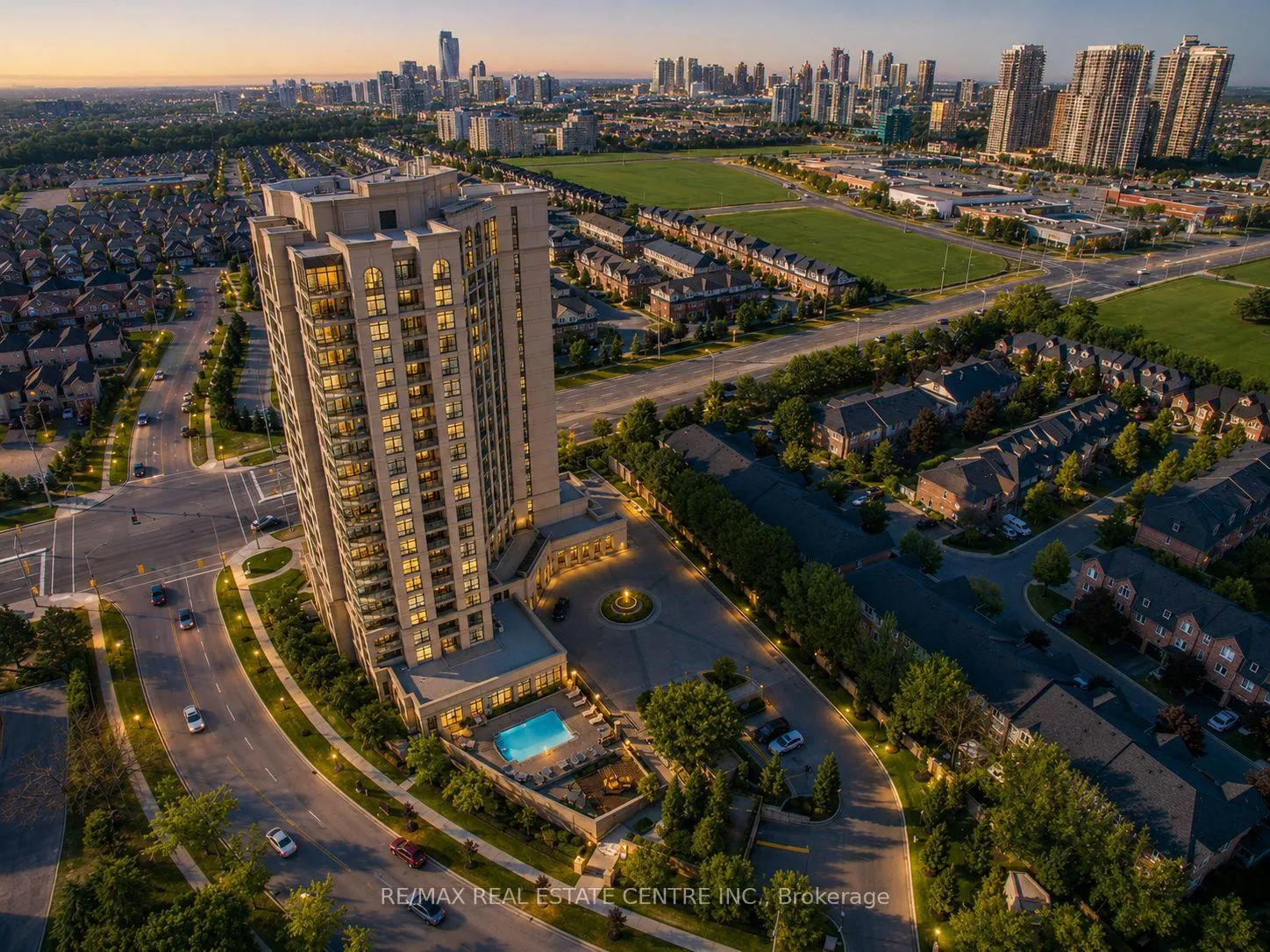 Photo 49 of Unit 613, 220 Forum Drive, Mississauga, Hurontario — HOMEH