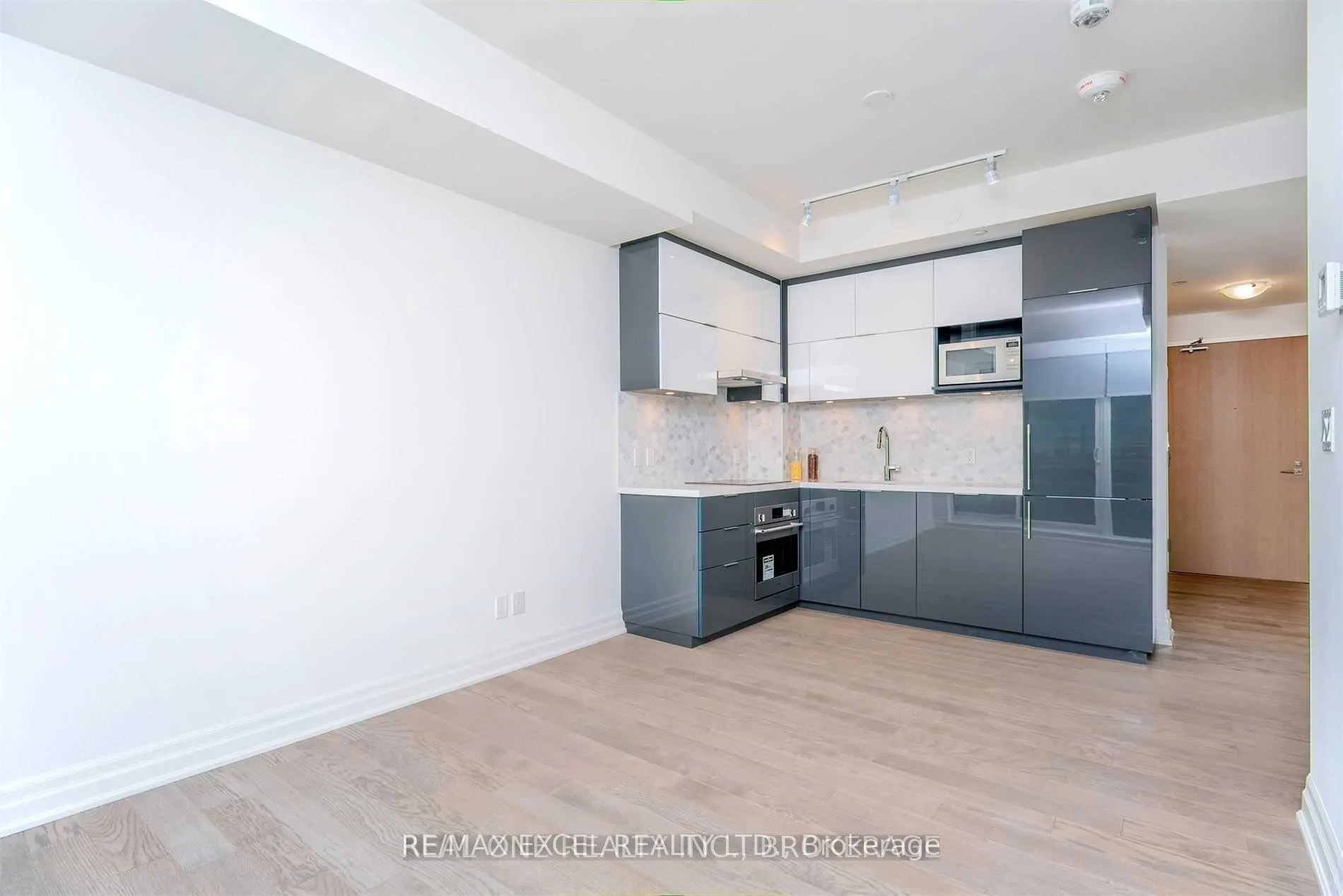 Photo 5 of Unit 1112A, 10 Rouge Valley Drive W, Markham, Unionville — HOMEH
