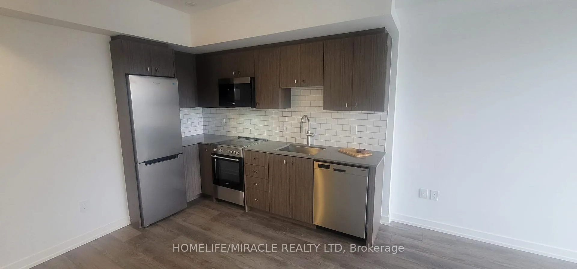 Photo 3 of Unit 1108, 5 Wellington Street S, Kitchener, Cherry Hill — HOMEH