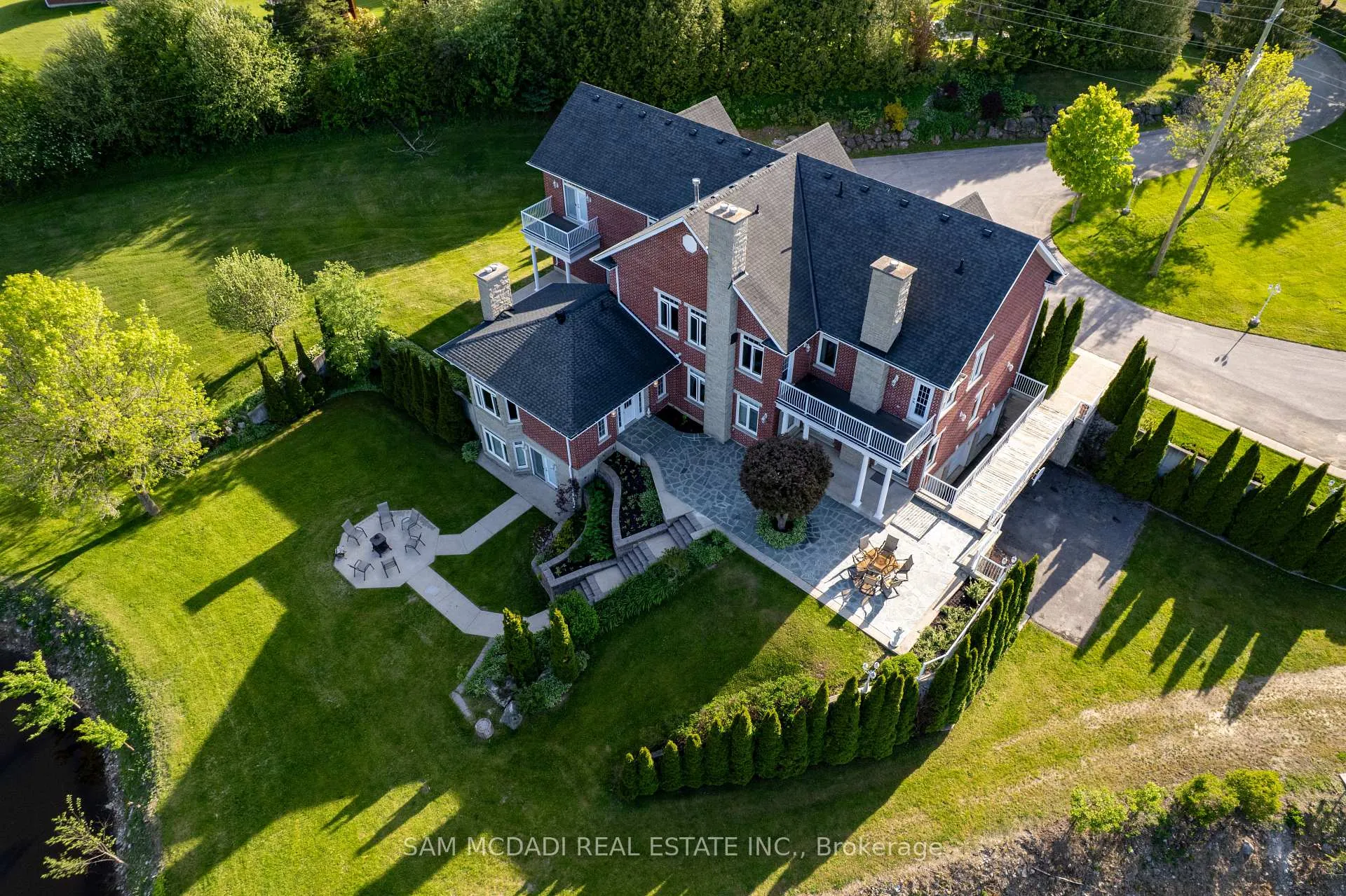 Photo 5 of 53 Peter Street, Grey Highlands — HOMEH