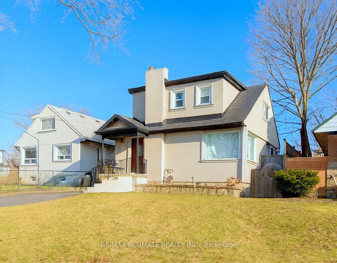 Front of 38 Clearbrooke Circle