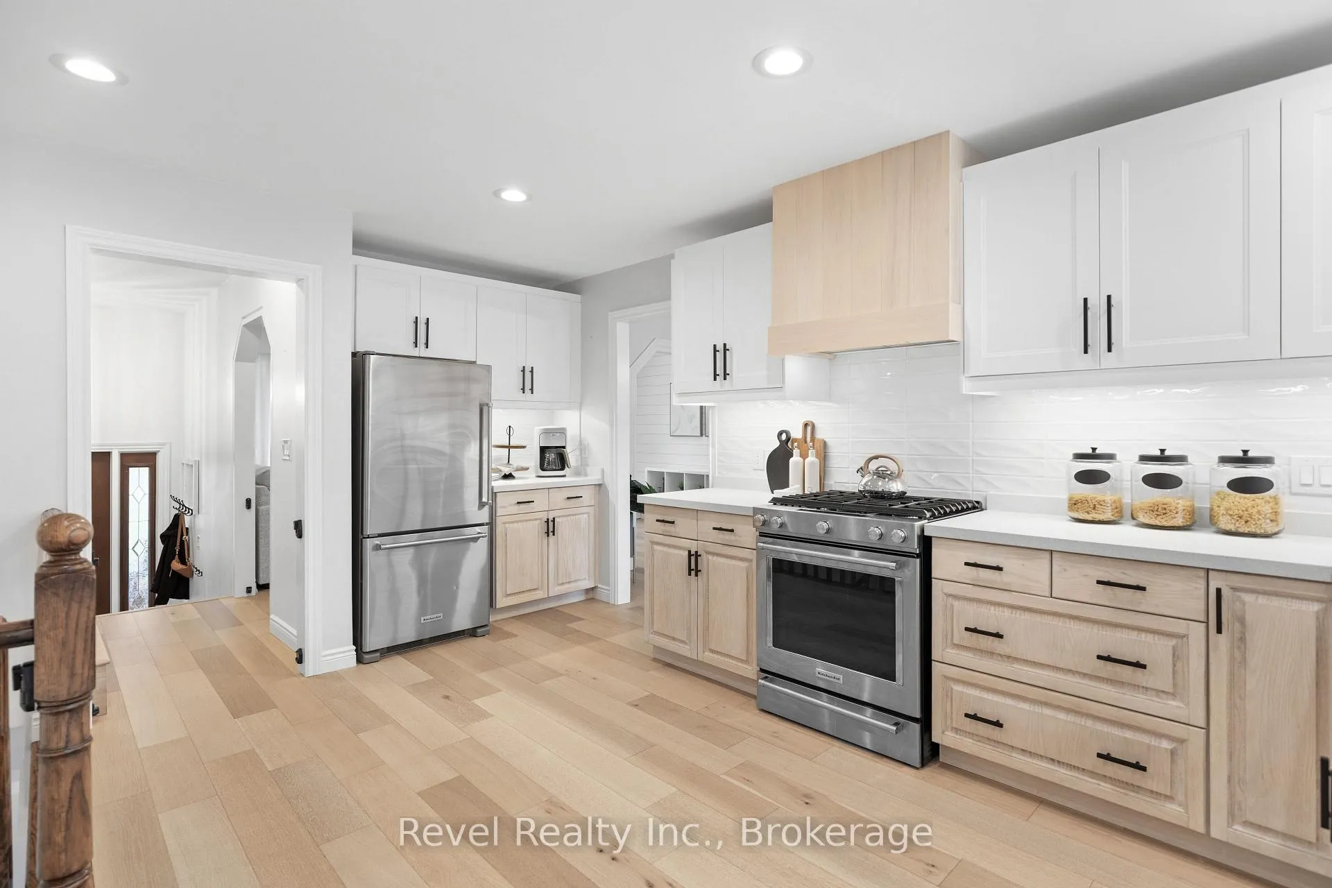 Photo 14 of 336 Meadow Street, Oshawa, Kedron — HOMEH