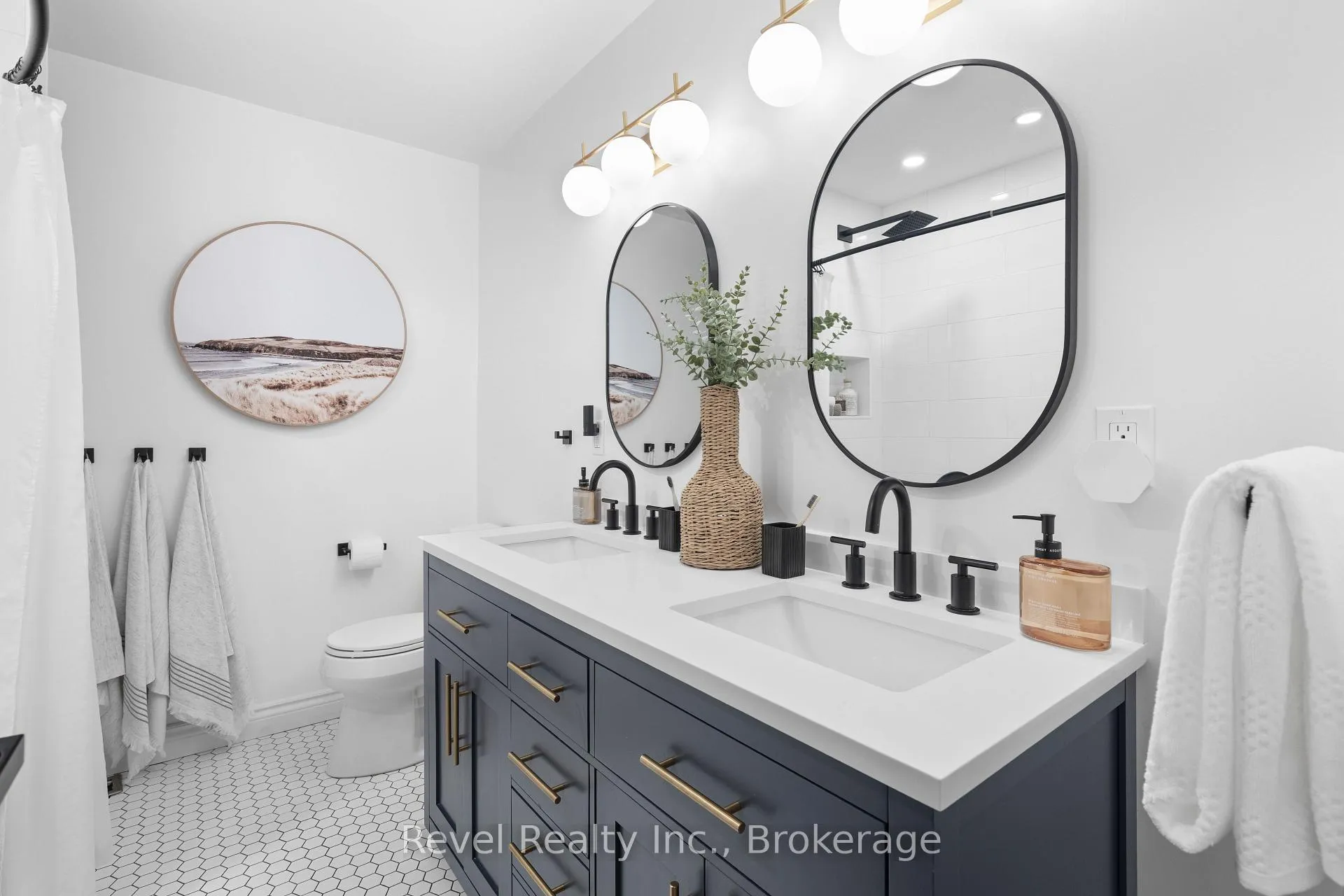 Photo 29 of 336 Meadow Street, Oshawa, Kedron — HOMEH