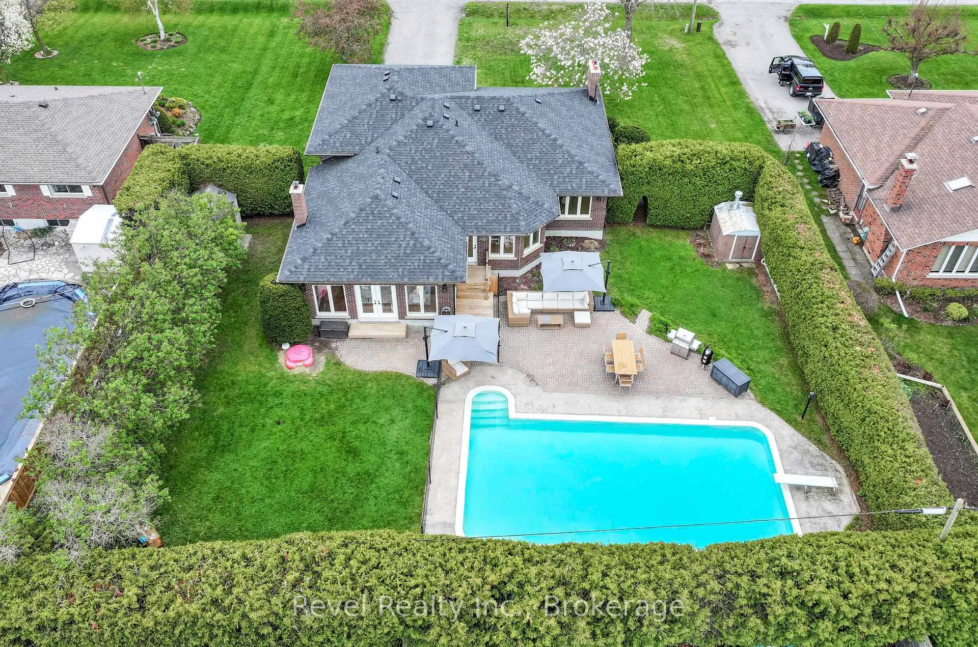 Photo 42 of 336 Meadow Street, Oshawa, Kedron — HOMEH