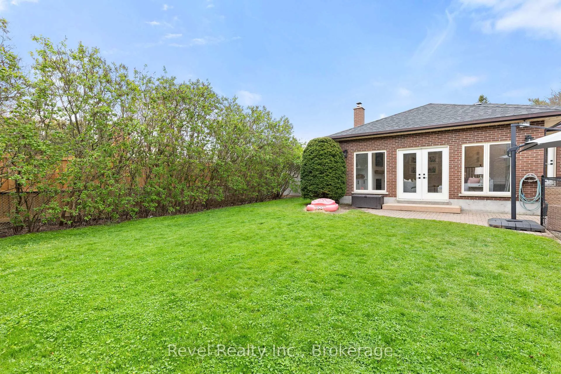 Photo 44 of 336 Meadow Street, Oshawa, Kedron — HOMEH