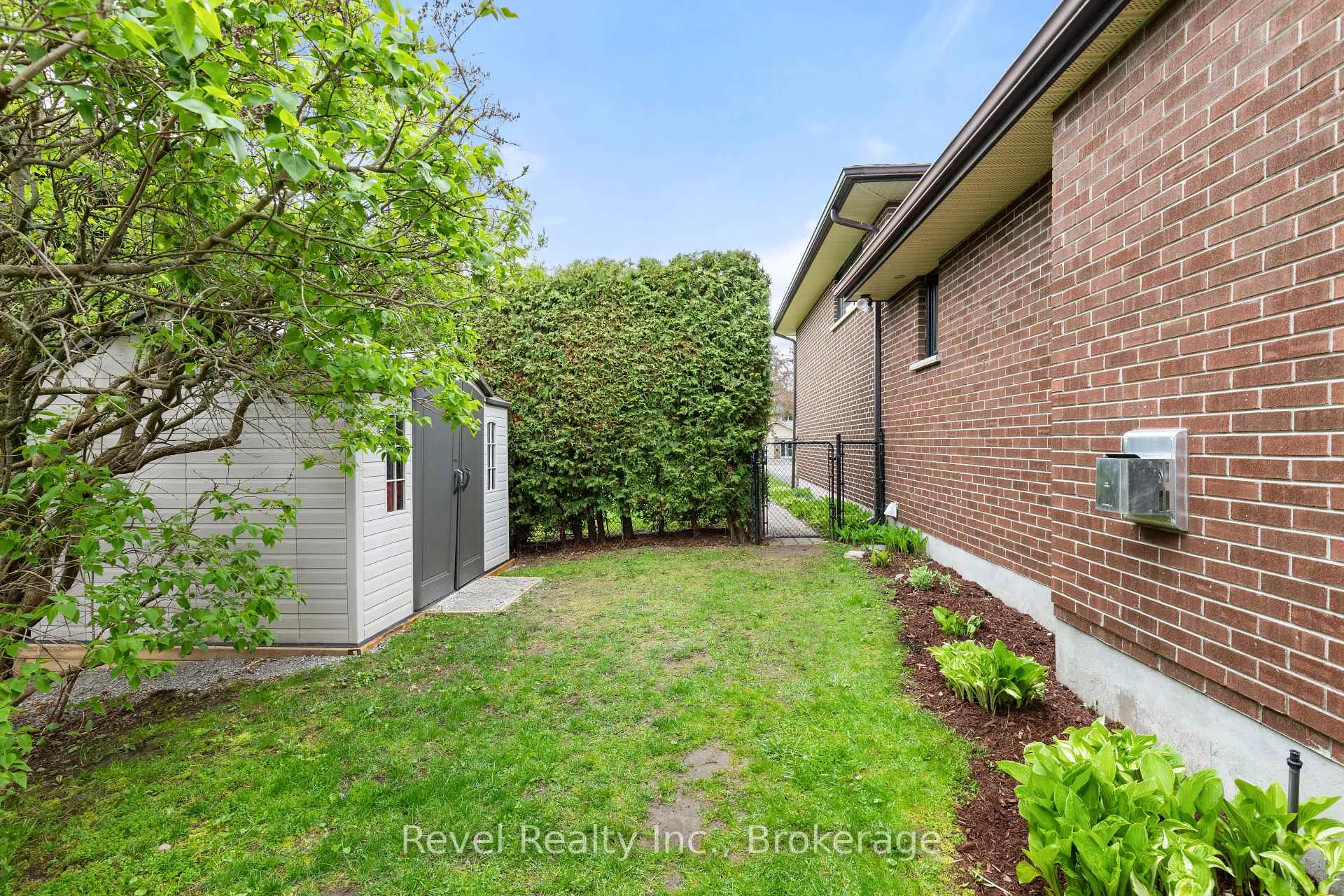 Photo 45 of 336 Meadow Street, Oshawa, Kedron — HOMEH