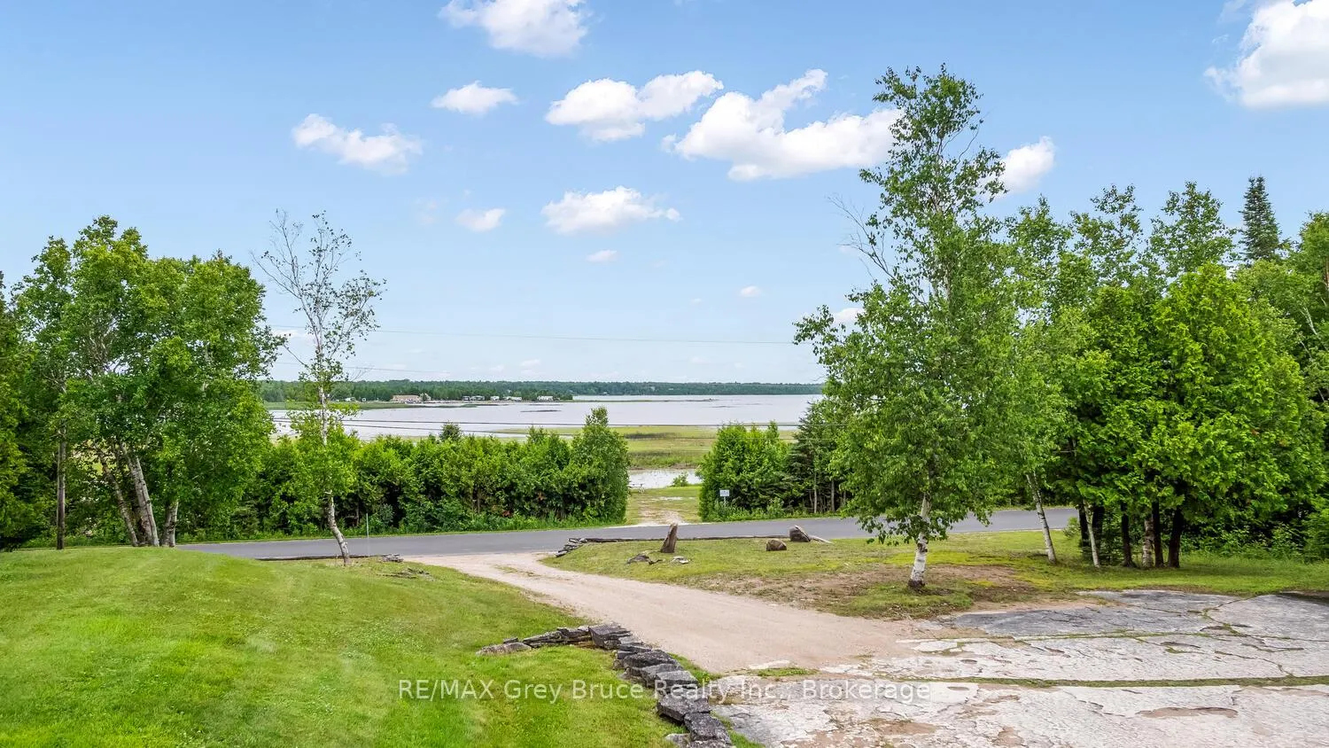 Photo 5 of 68 Tamarac Road, Northern Bruce Peninsula — HOMEH