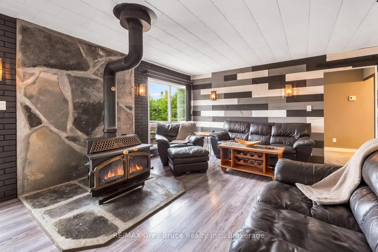 Photo 10 of 68 Tamarac Road, Northern Bruce Peninsula — HOMEH