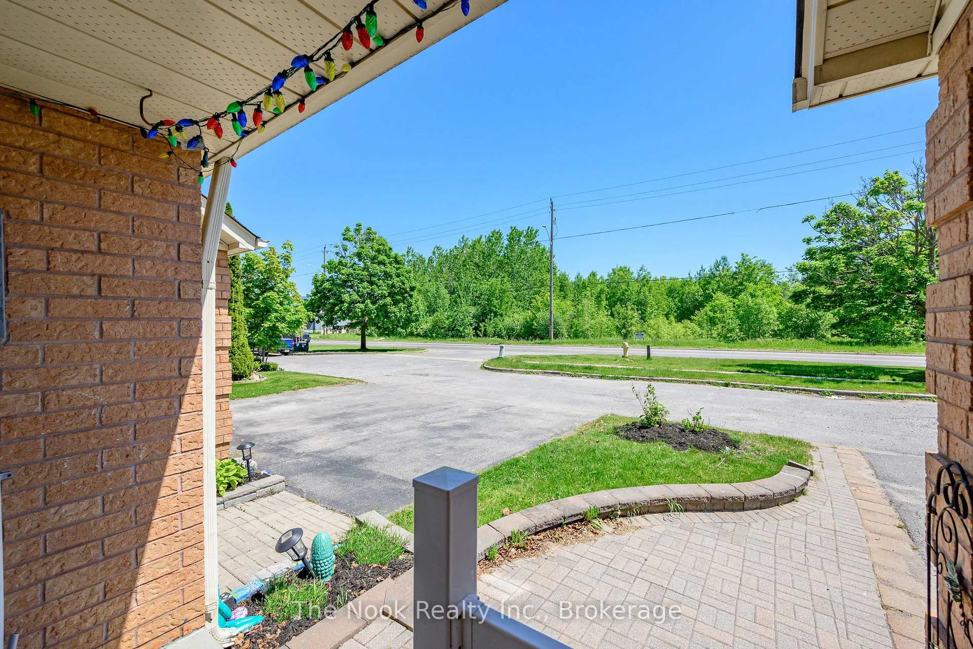 Photo 4 of 2678 Trulls Road S, Clarington, Courtice — HOMEH