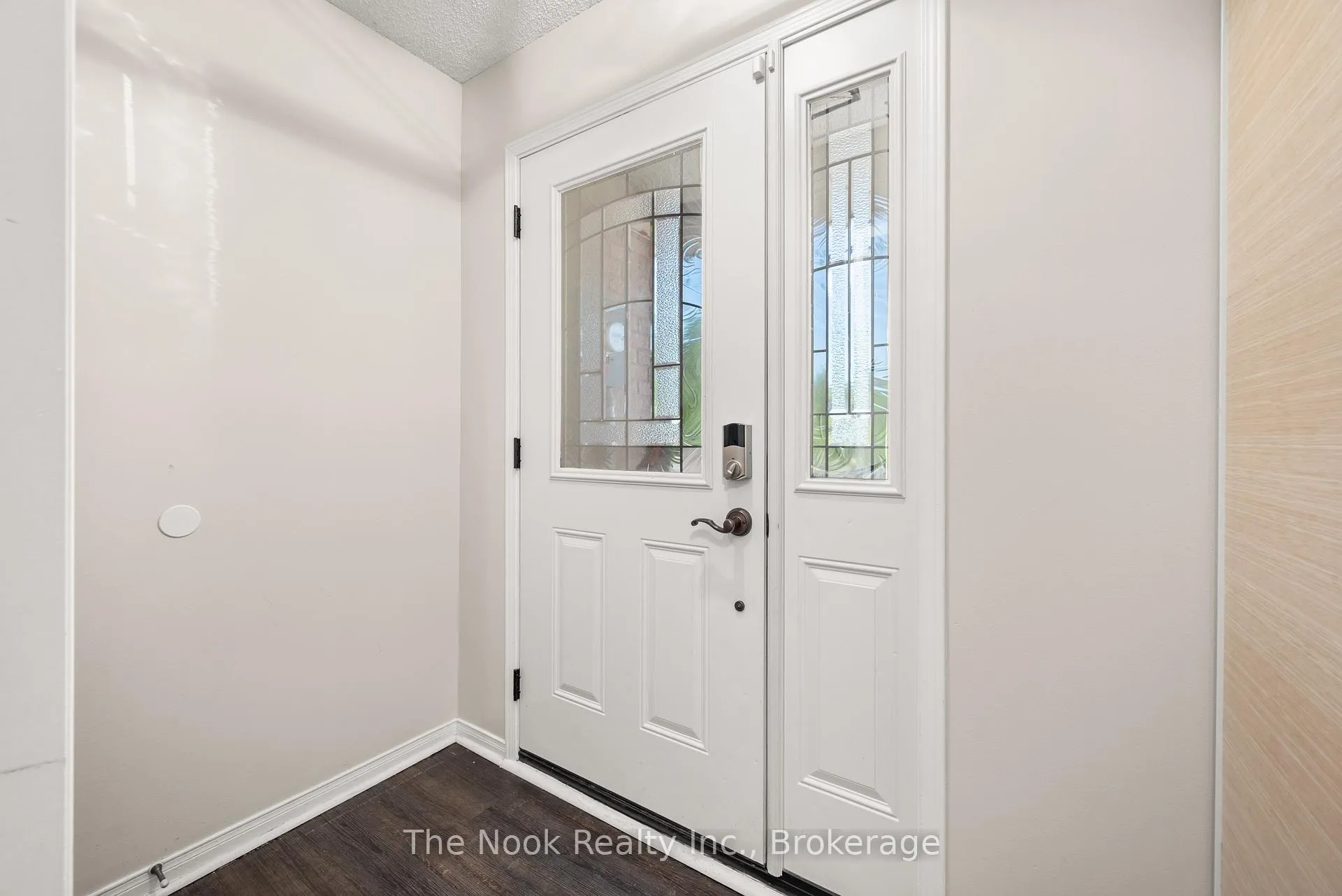Photo 5 of 2678 Trulls Road S, Clarington, Courtice — HOMEH