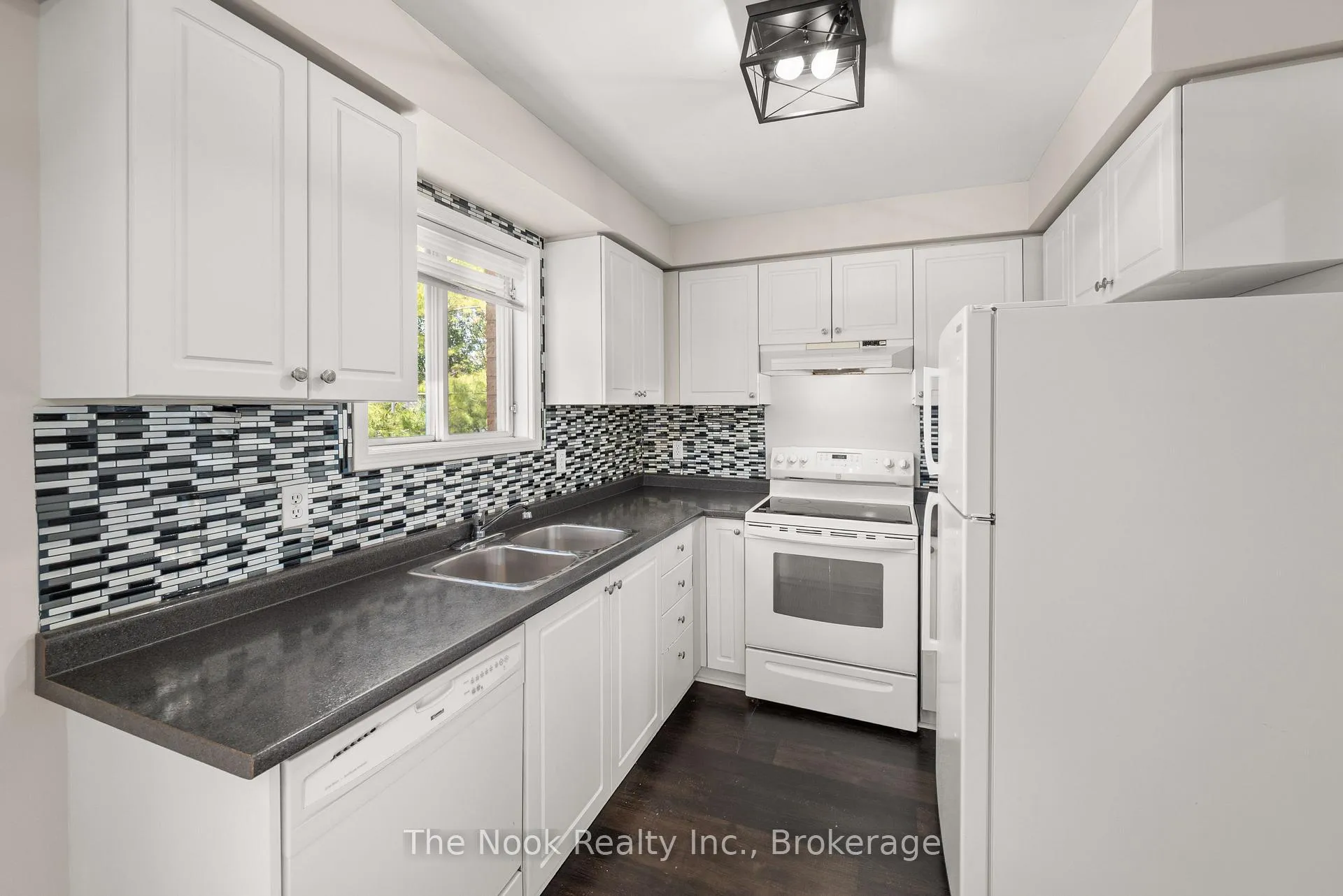 Photo 14 of 2678 Trulls Road S, Clarington, Courtice — HOMEH