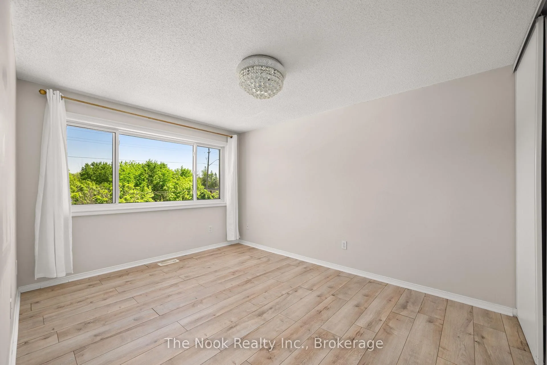 Photo 29 of 2678 Trulls Road S, Clarington, Courtice — HOMEH