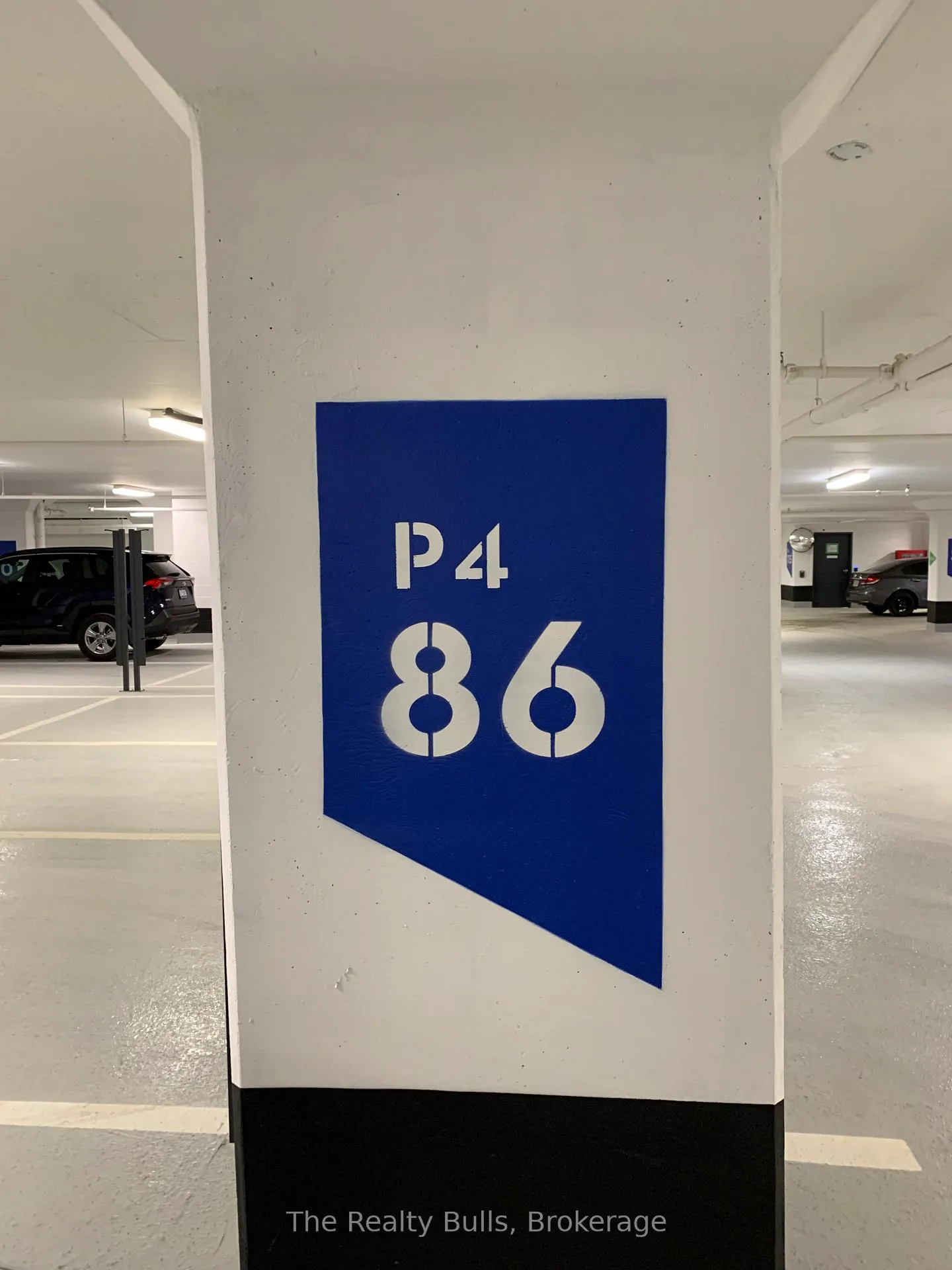 Photo 11 of Unit 1610, 3900 Conferderation Parkway, Mississauga, City Centre — HOMEH