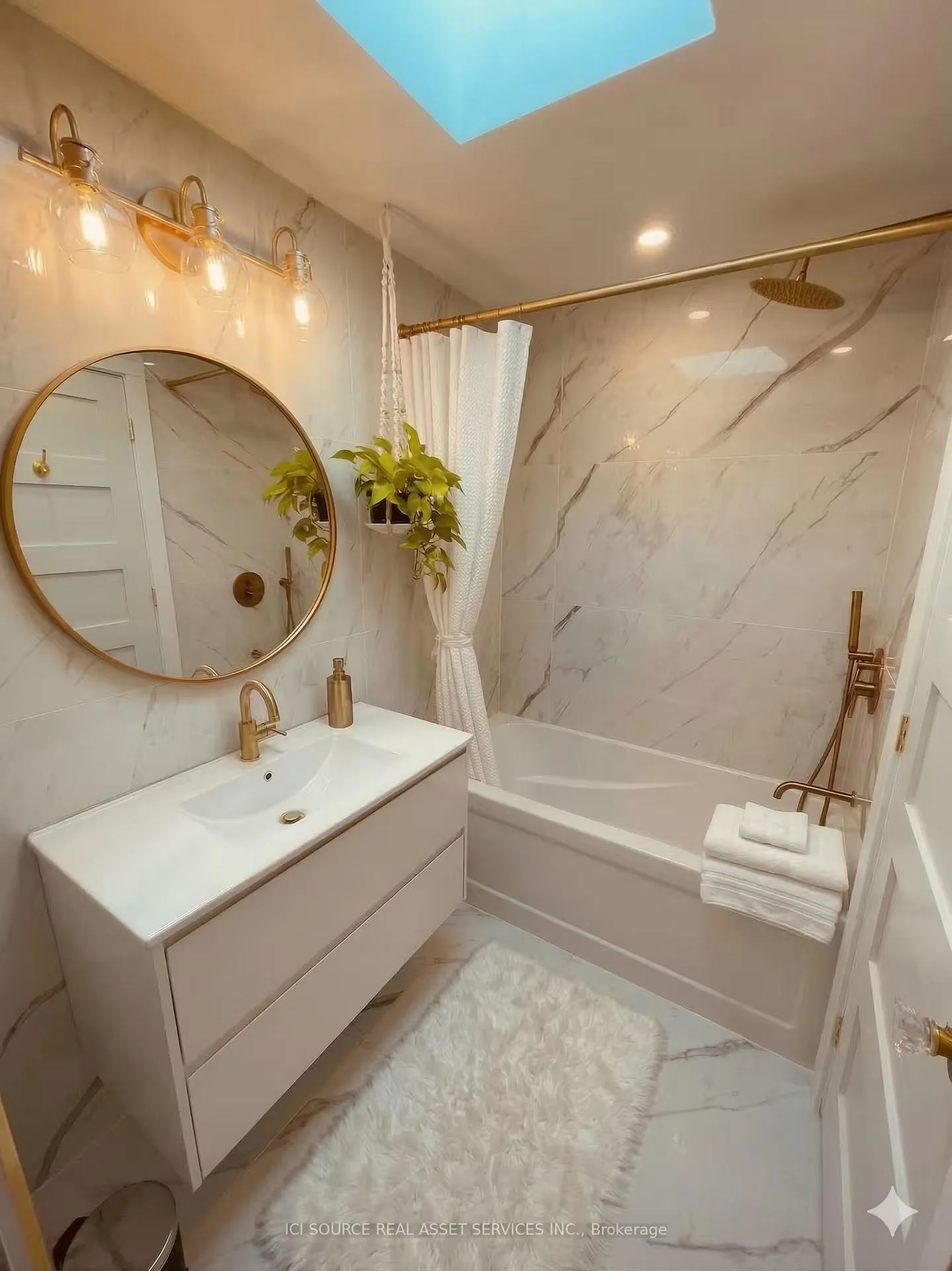 Photo 10 of 91 Alton Avenue, Toronto, South Riverdale — HOMEH