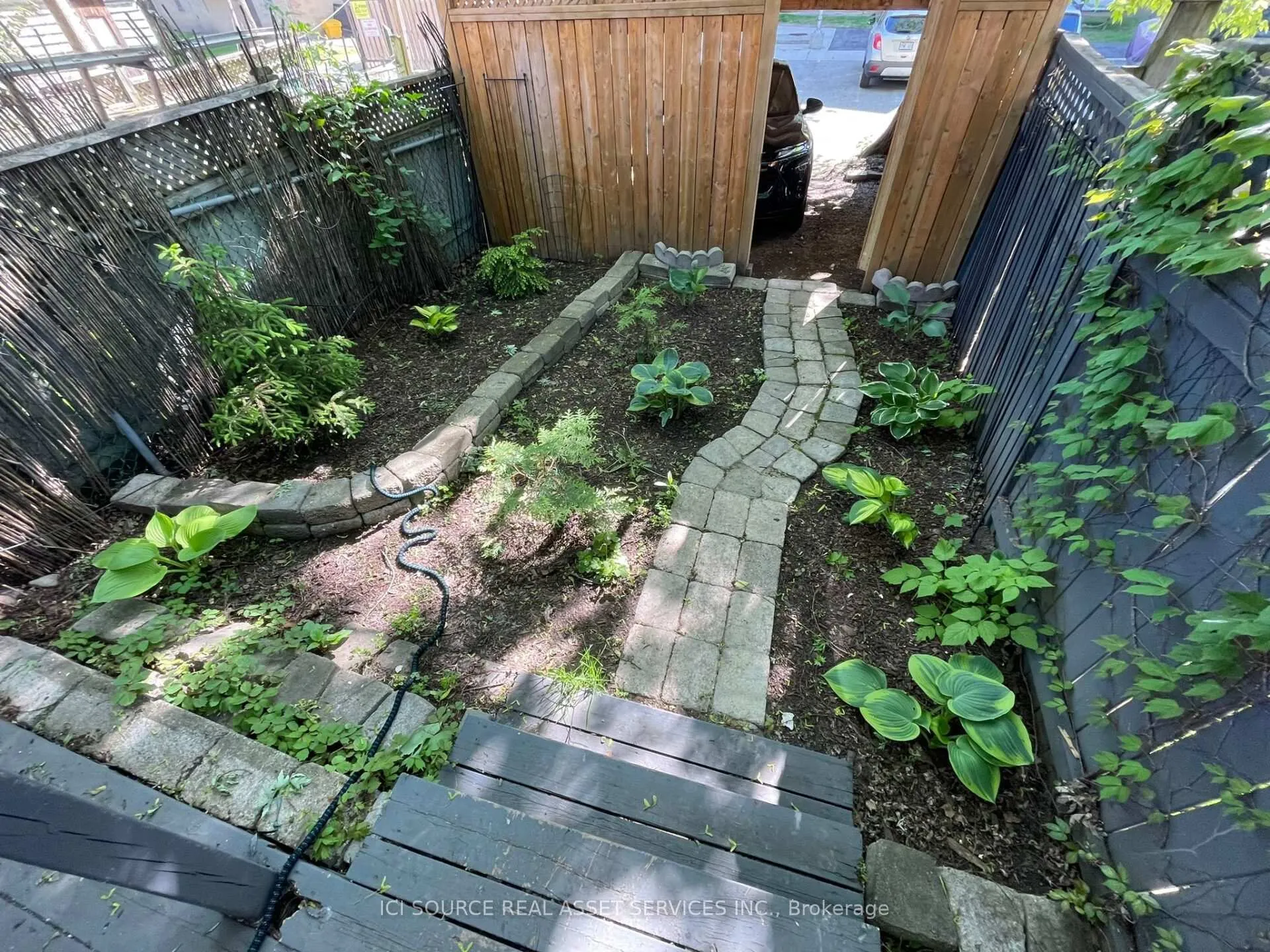 Photo 11 of 91 Alton Avenue, Toronto, South Riverdale — HOMEH