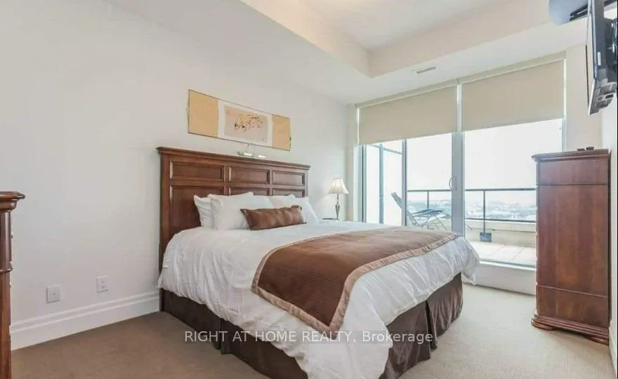 Photo 7 of Unit PH03, 151 Upper Duke Crescent, Markham, Unionville — HOMEH