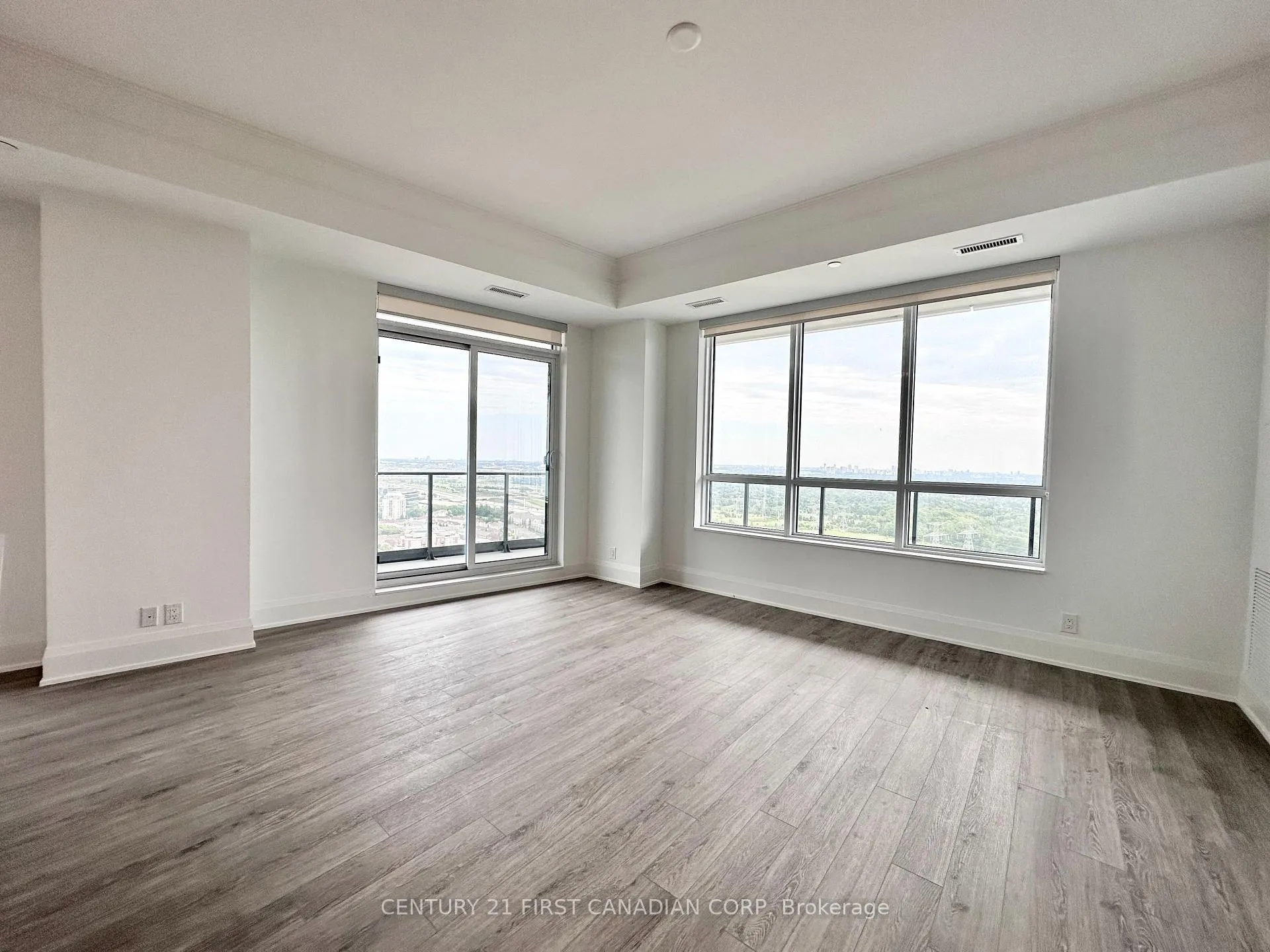 Photo 5 of Unit 3605, 12 Gandhi Lane, Markham, Commerce Valley — HOMEH