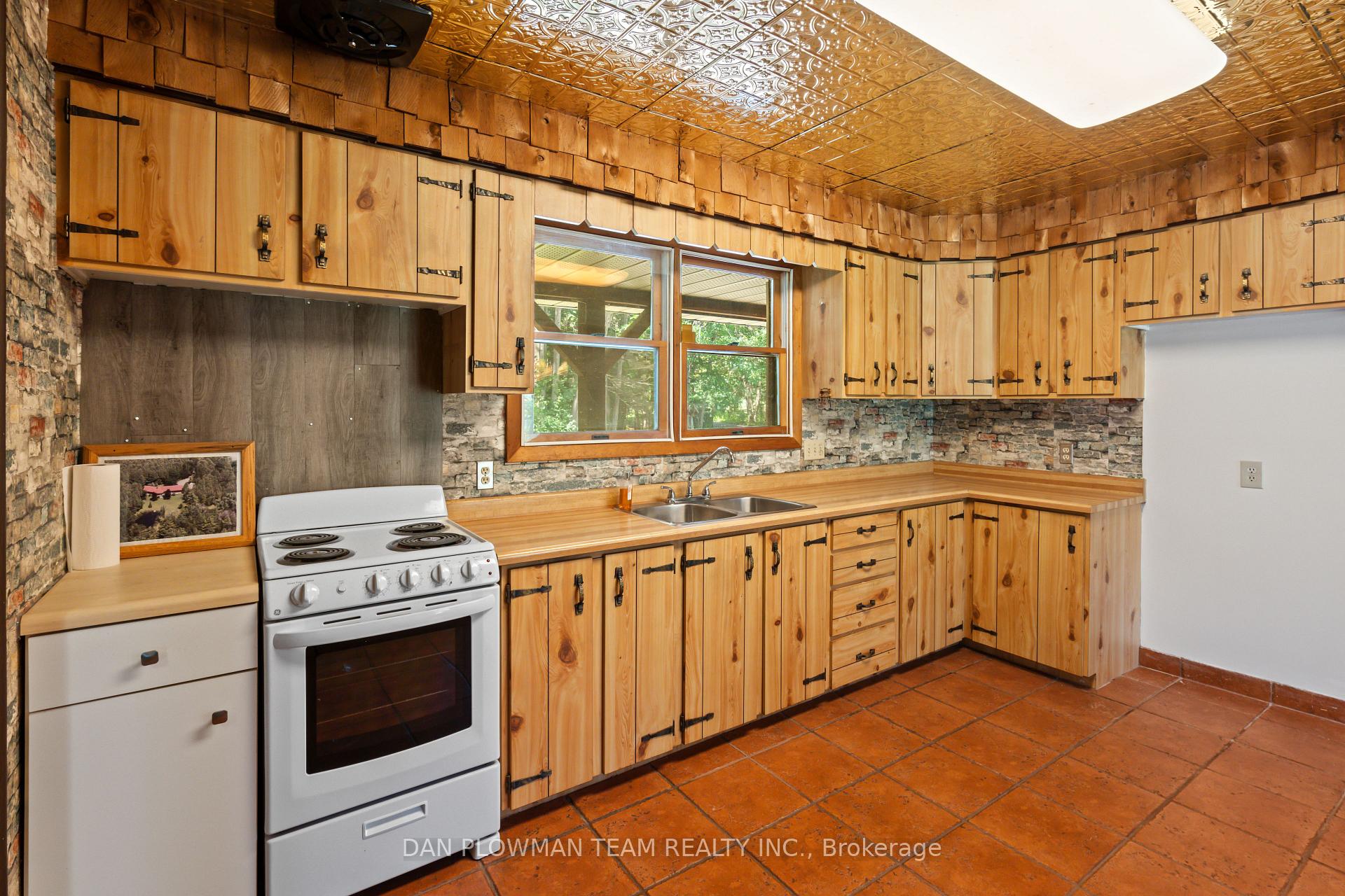 Photo 14 of 2747 Concession Rd 6, Clarington, Rural Clarington — HOMEH