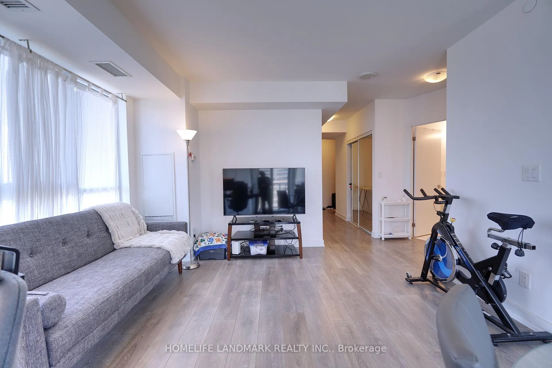 Photo 2 of Unit 2303, 159 Wellesley Street E, Toronto, Cabbagetown-South St. James Town — HOMEH