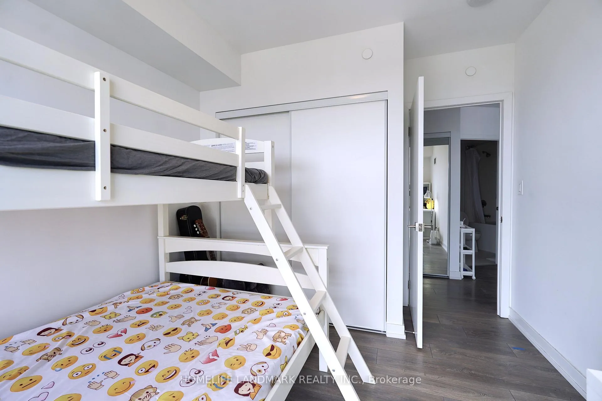 Photo 9 of Unit 2303, 159 Wellesley Street E, Toronto, Cabbagetown-South St. James Town — HOMEH