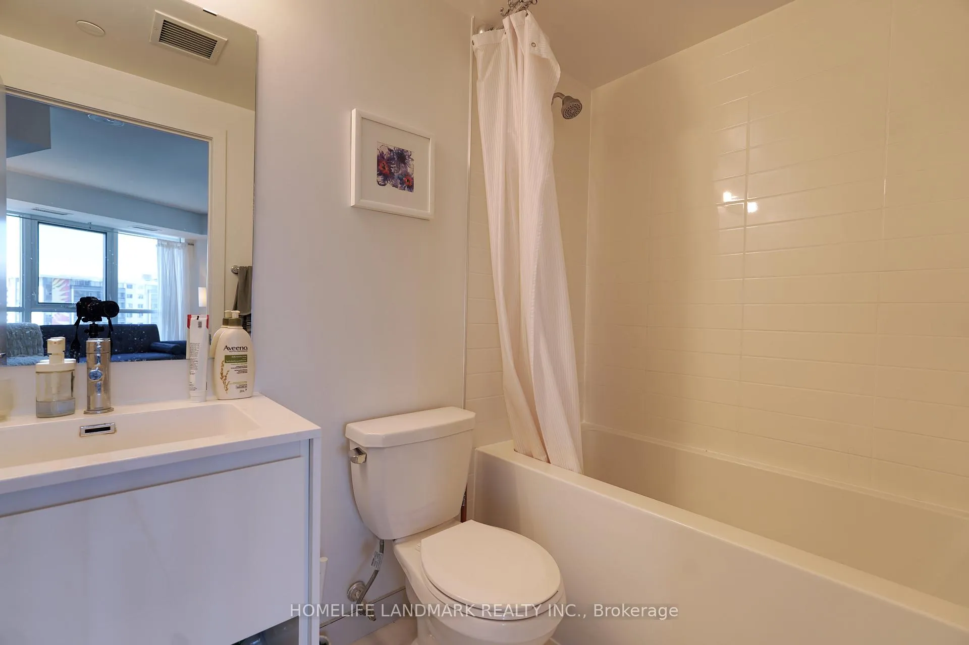Photo 11 of Unit 2303, 159 Wellesley Street E, Toronto, Cabbagetown-South St. James Town — HOMEH