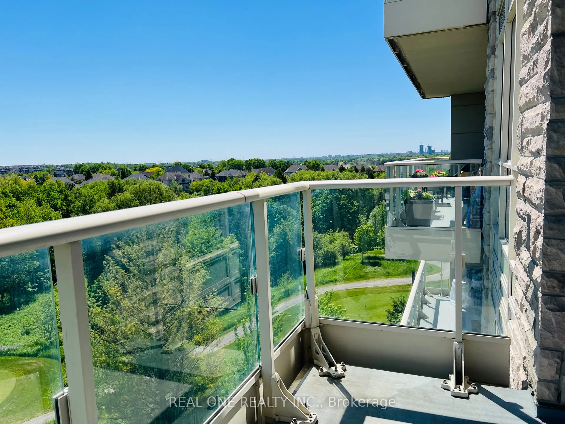Photo 26 of Unit 612, 15 Stollery Pond Crescent, Markham, Angus Glen — HOMEH