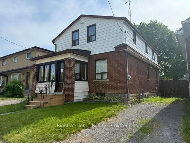 Photo 2 of 238 Albert Street, Oshawa, Central — HOMEH