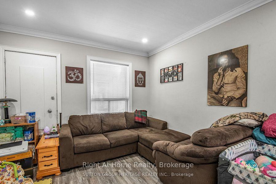 Photo 9 of 238 Albert Street, Oshawa, Central — HOMEH