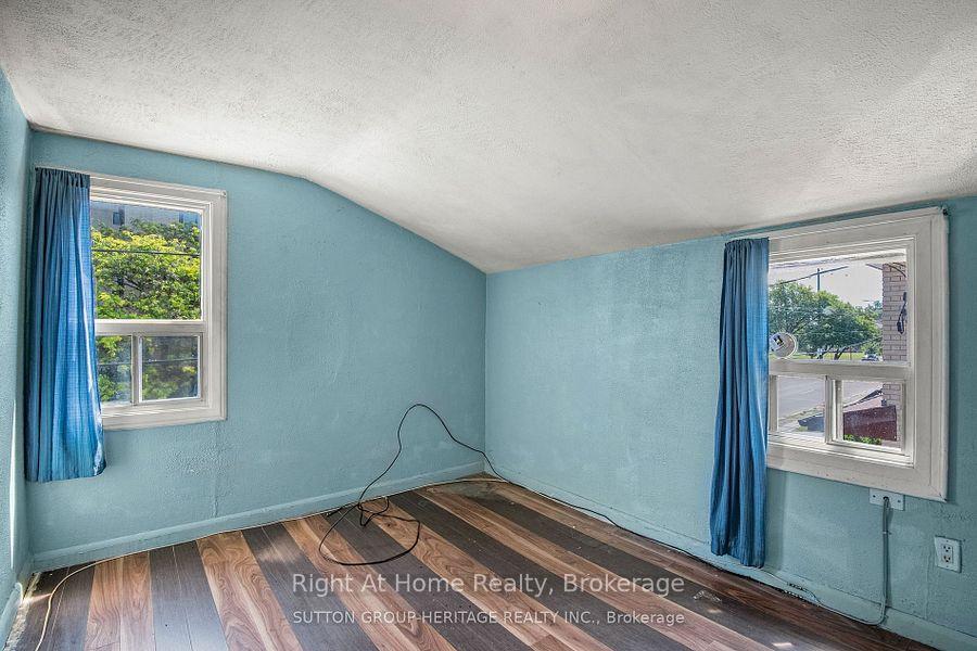 Photo 21 of 238 Albert Street, Oshawa, Central — HOMEH