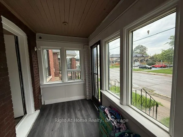 Photo 10 of 238 Albert Street, Oshawa, Central — HOMEH