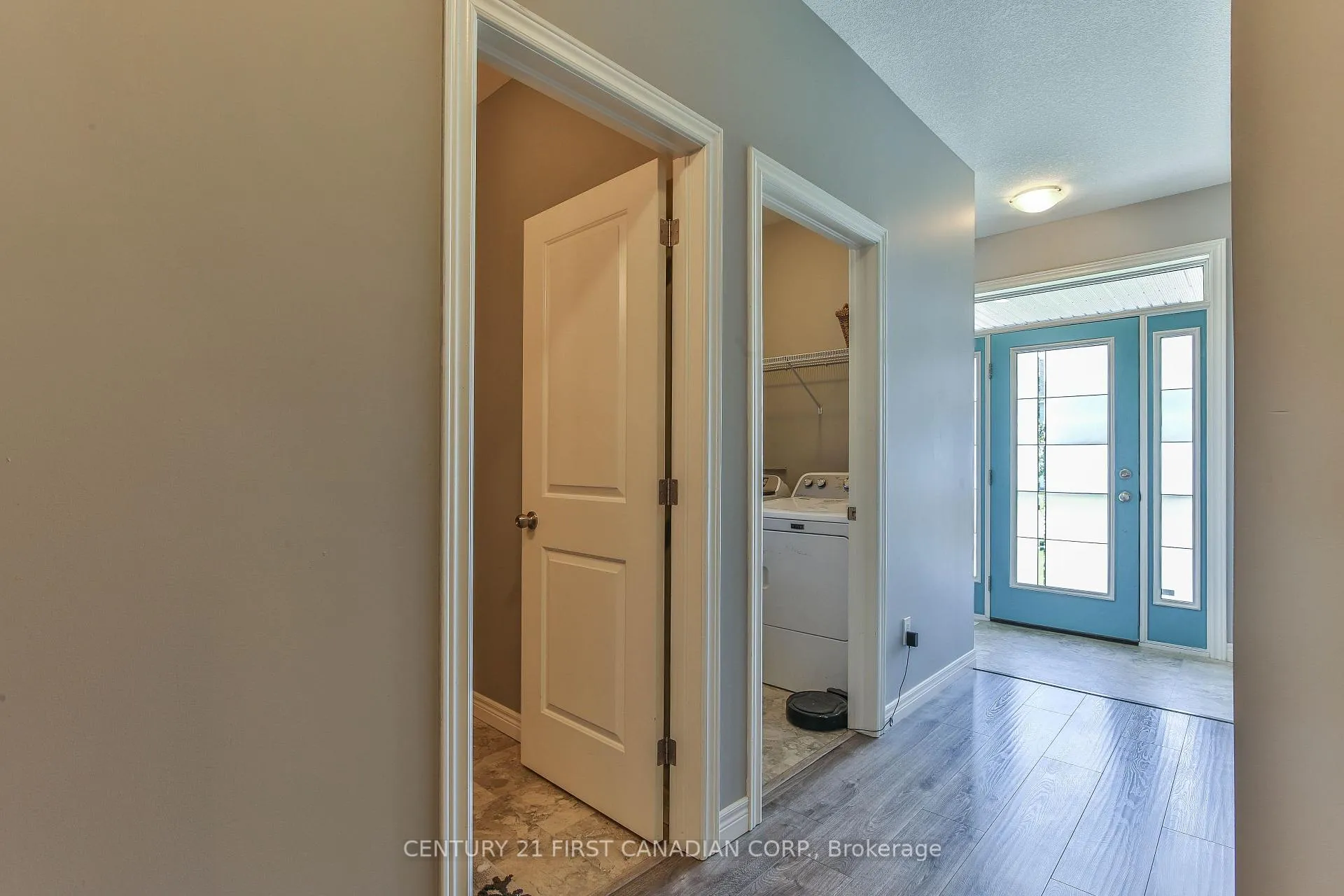 Photo 5 of 283 Boyd Boulevard, Zorra, Thamesford — HOMEH