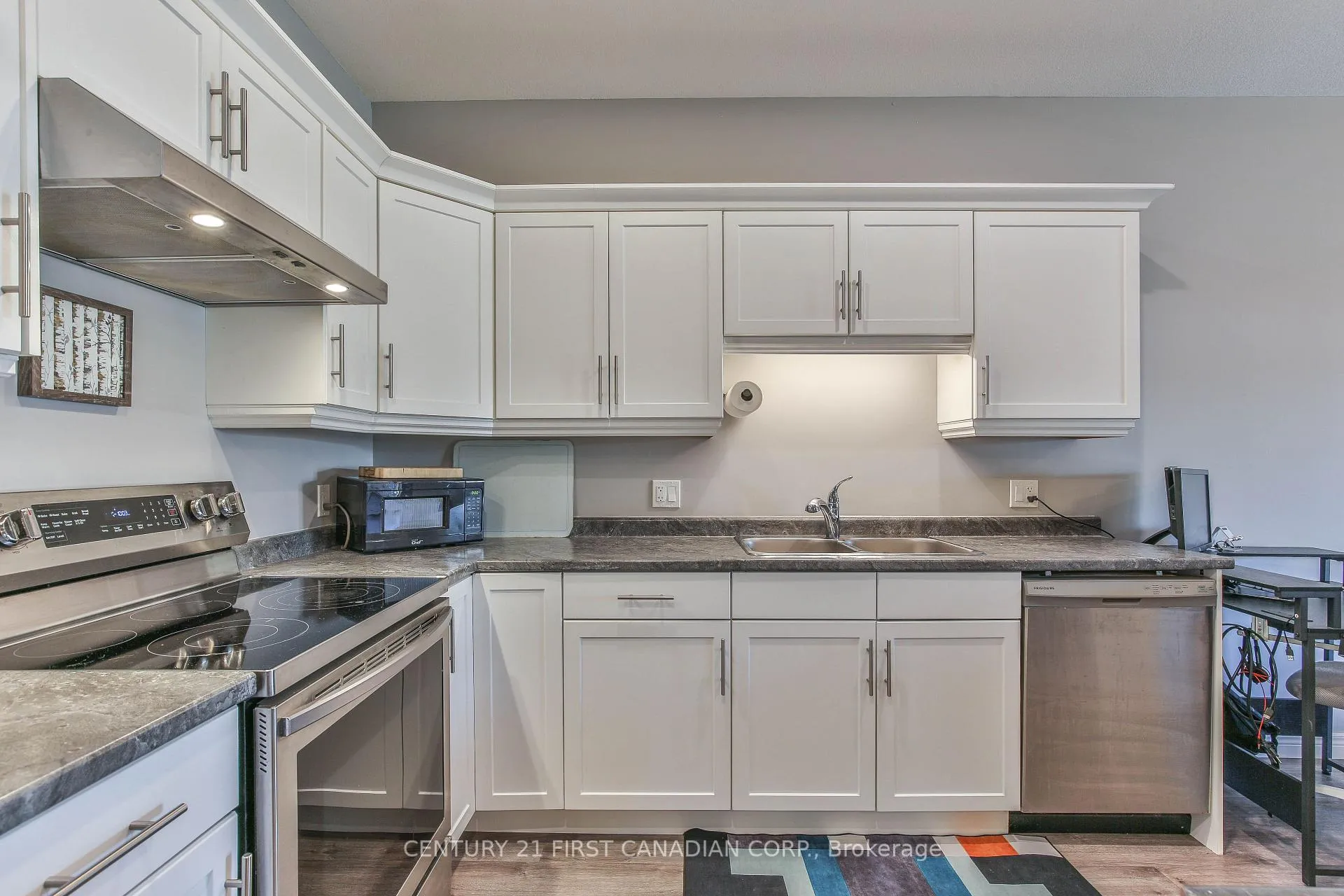 Photo 10 of 283 Boyd Boulevard, Zorra, Thamesford — HOMEH