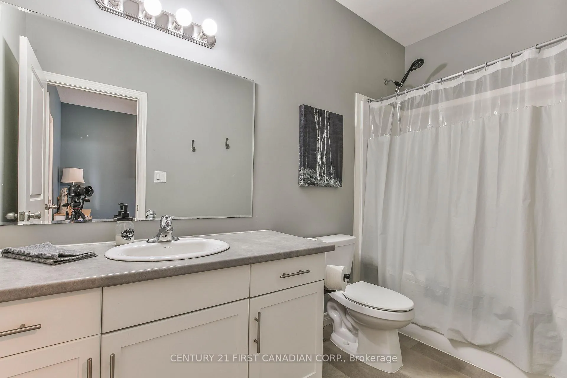 Photo 24 of 283 Boyd Boulevard, Zorra, Thamesford — HOMEH