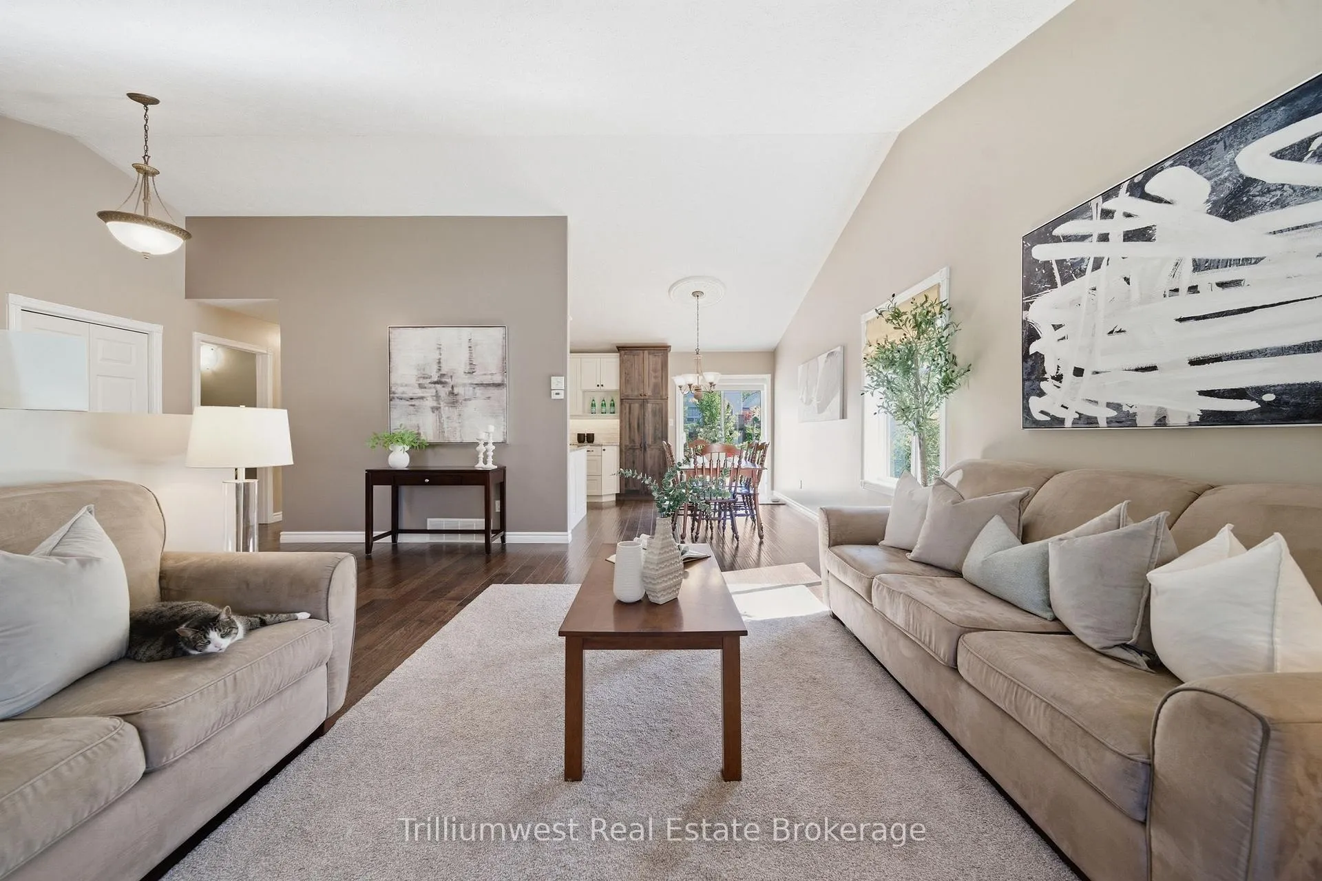 Photo 6 of 767 Scott Street W, North Perth, Listowel — HOMEH