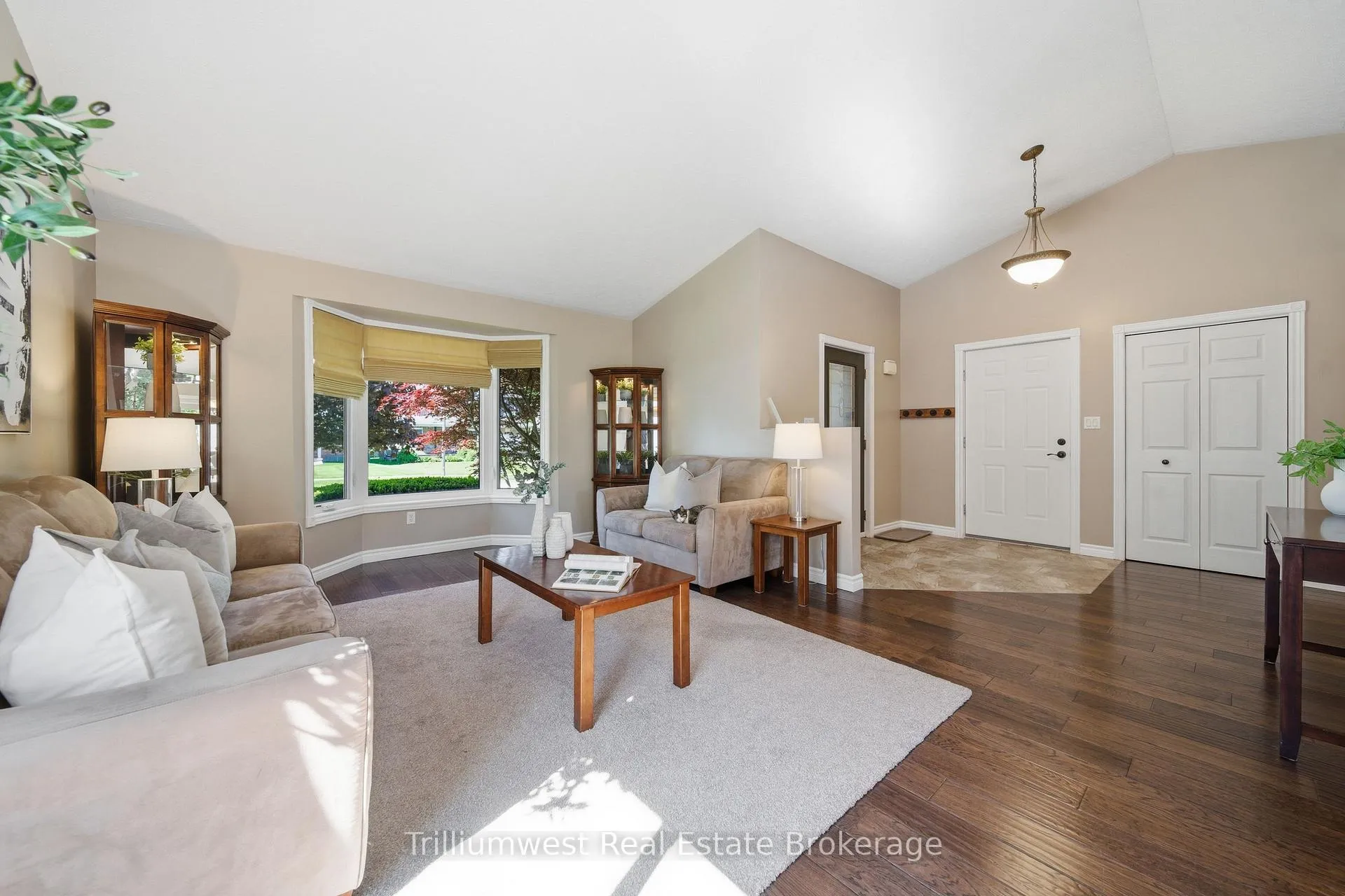 Photo 8 of 767 Scott Street W, North Perth, Listowel — HOMEH