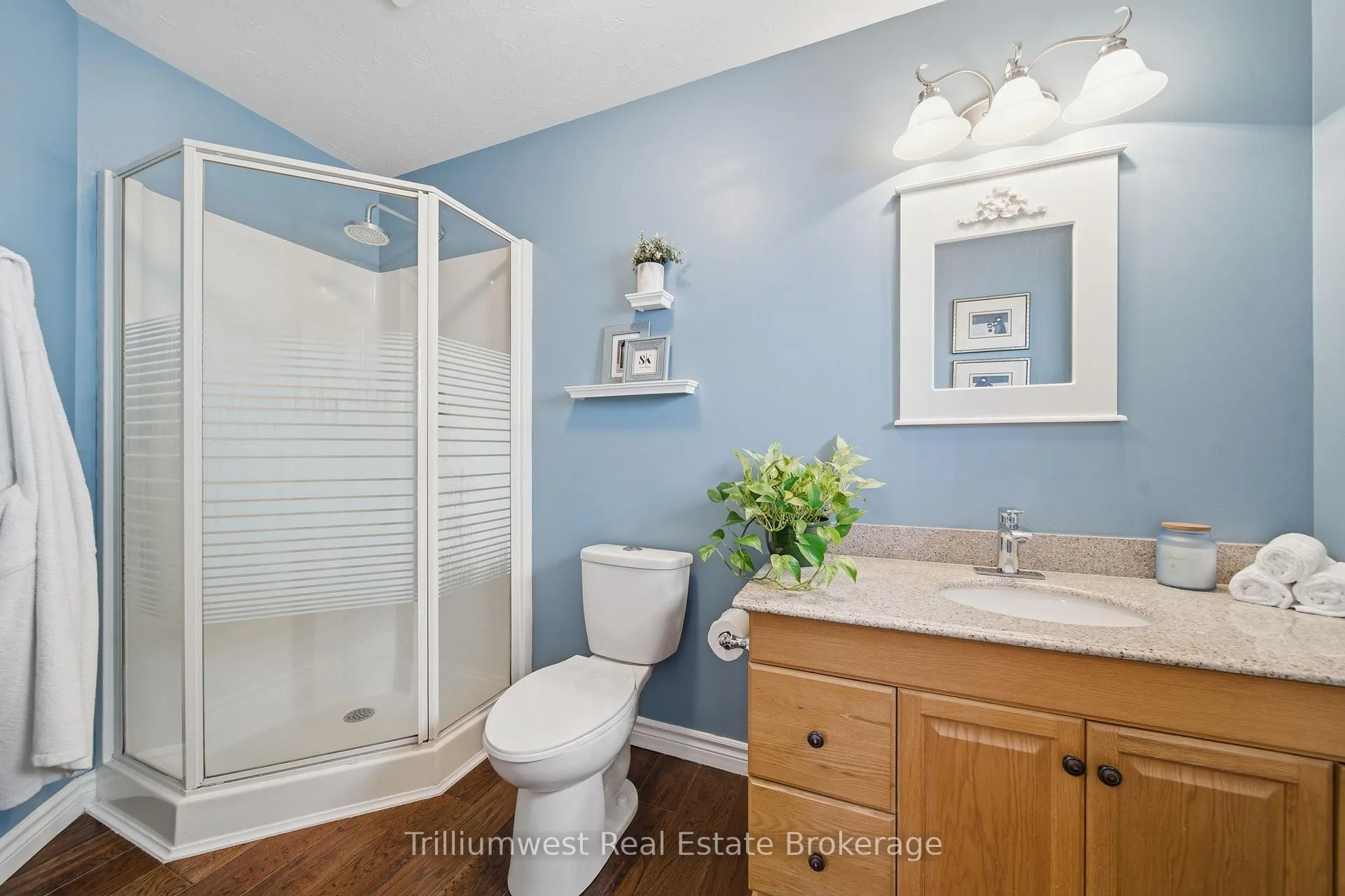 Photo 21 of 767 Scott Street W, North Perth, Listowel — HOMEH
