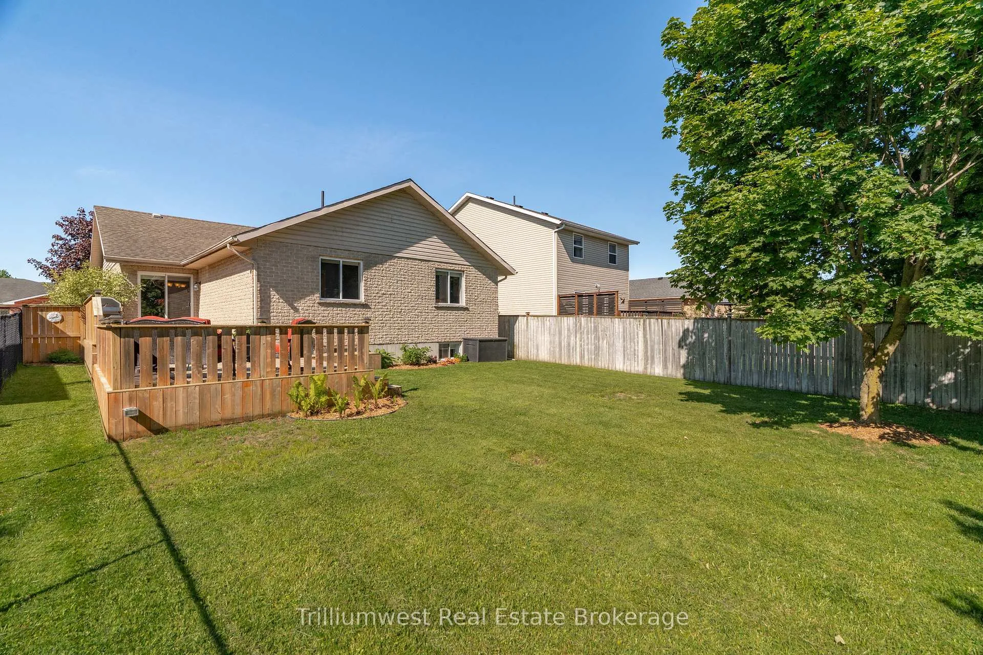 Photo 37 of 767 Scott Street W, North Perth, Listowel — HOMEH