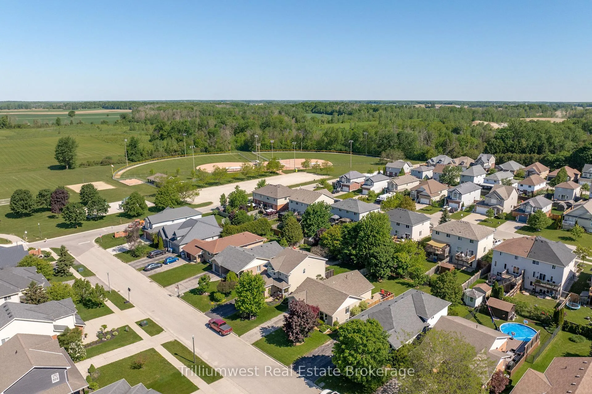 Photo 42 of 767 Scott Street W, North Perth, Listowel — HOMEH