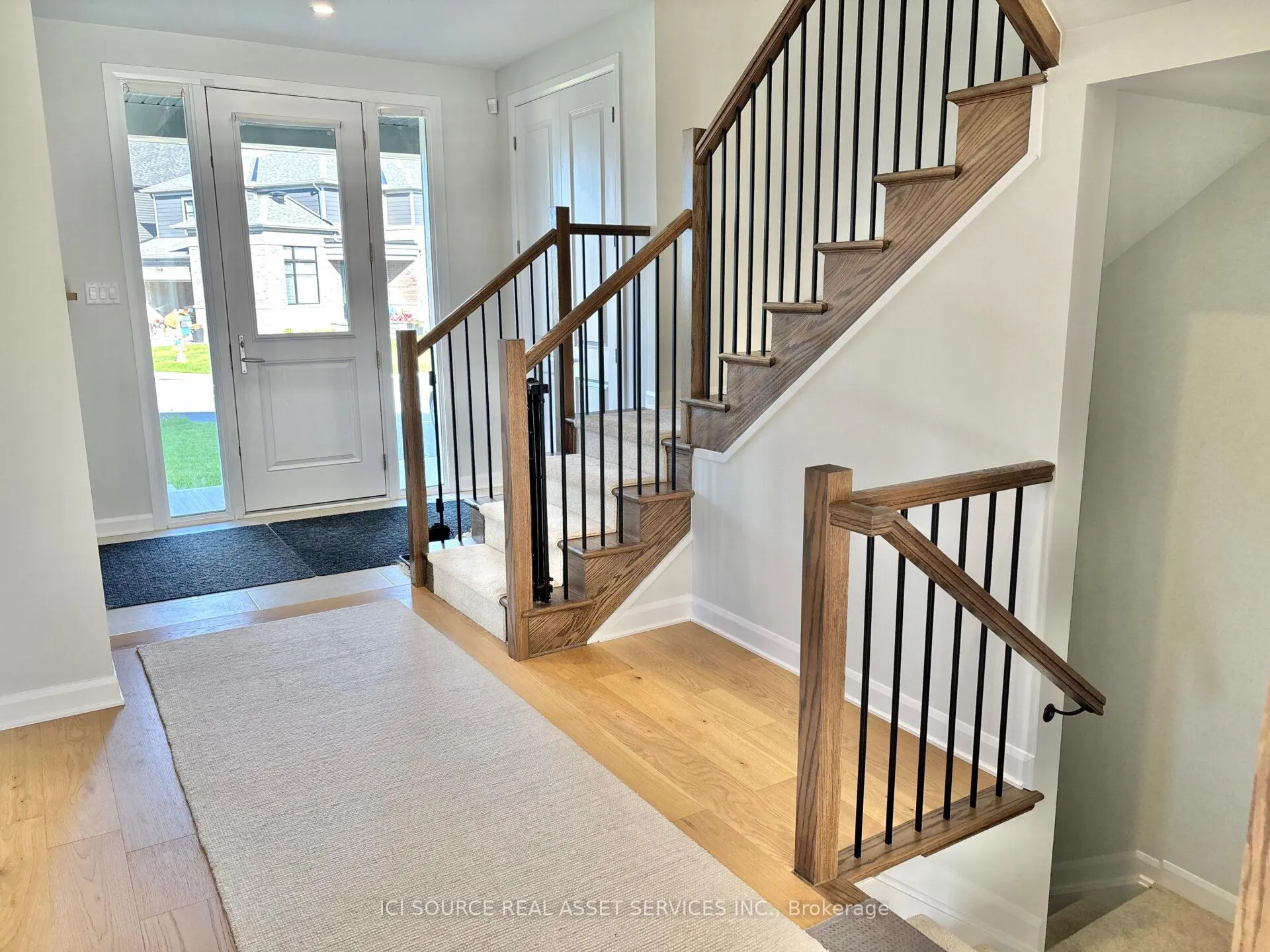Photo 2 of 128 D'arleux Place, Ottawa, Mahogany Community — HOMEH