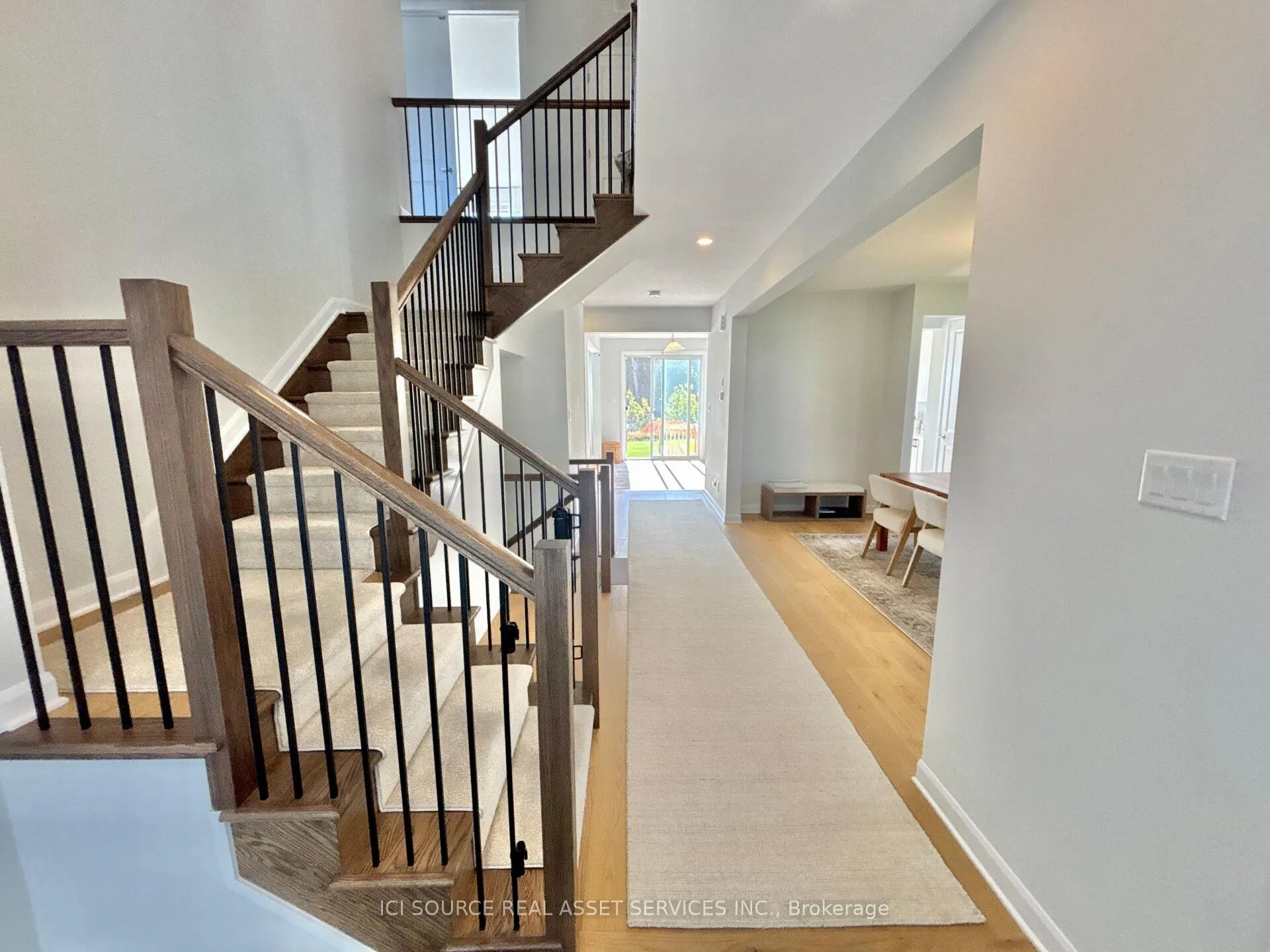 Photo 3 of 128 D'arleux Place, Ottawa, Mahogany Community — HOMEH