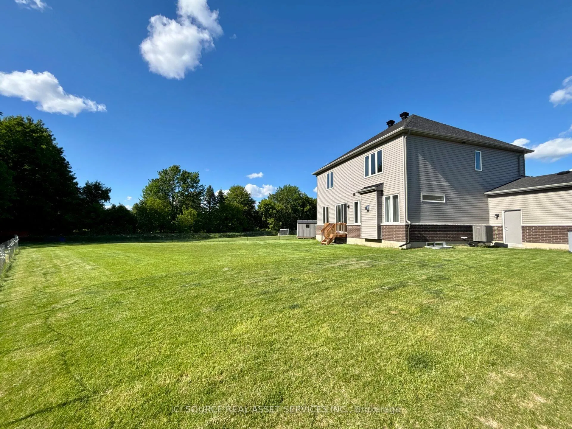 Photo 7 of 128 D'arleux Place, Ottawa, Mahogany Community — HOMEH