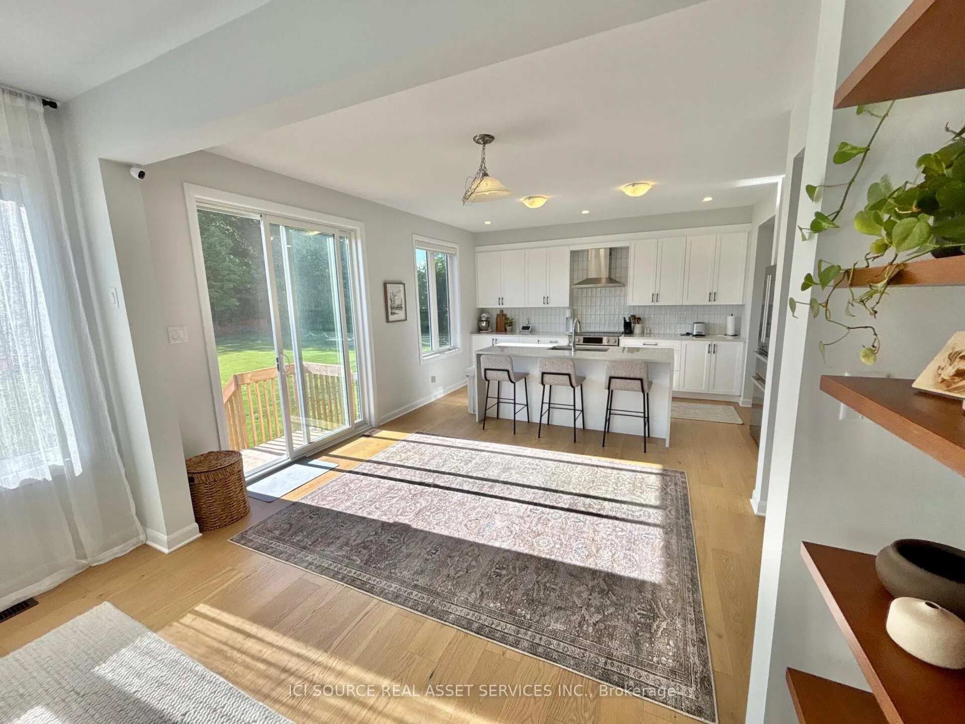 Photo 8 of 128 D'arleux Place, Ottawa, Mahogany Community — HOMEH