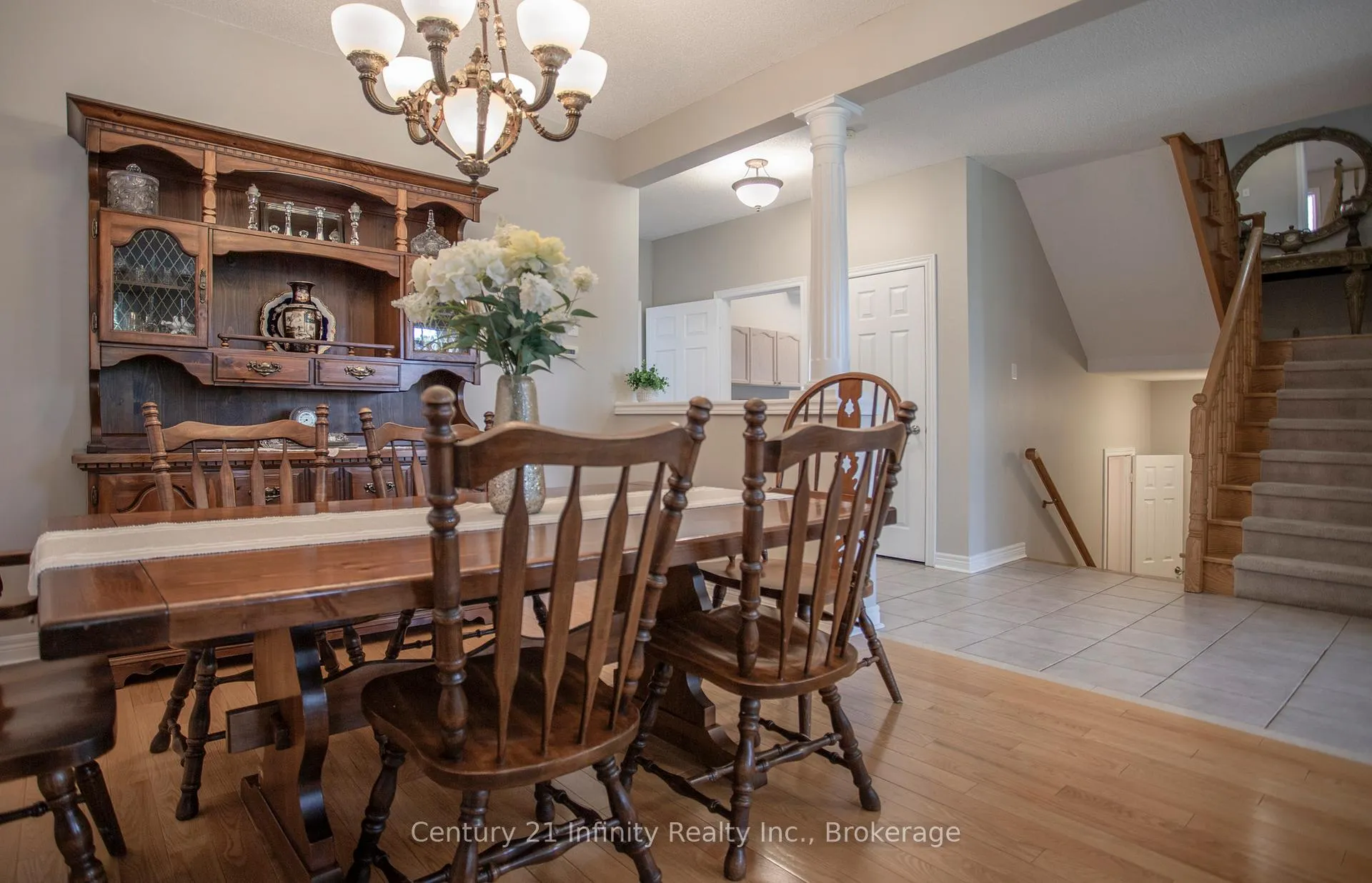 Photo 12 of 1000 Riverview Crescent, Pickering, Rougemount — HOMEH