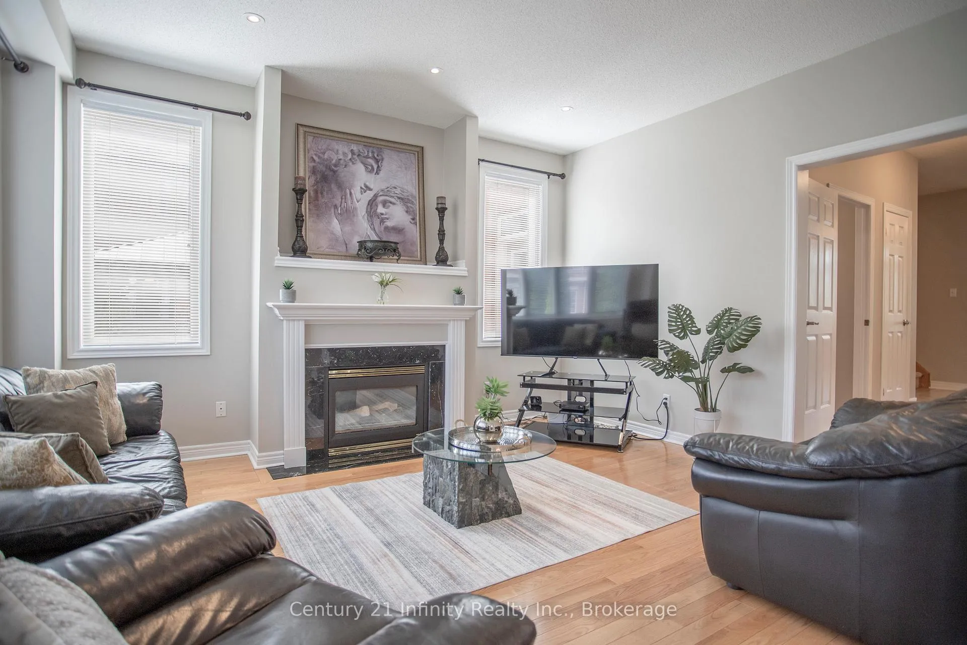 Photo 17 of 1000 Riverview Crescent, Pickering, Rougemount — HOMEH