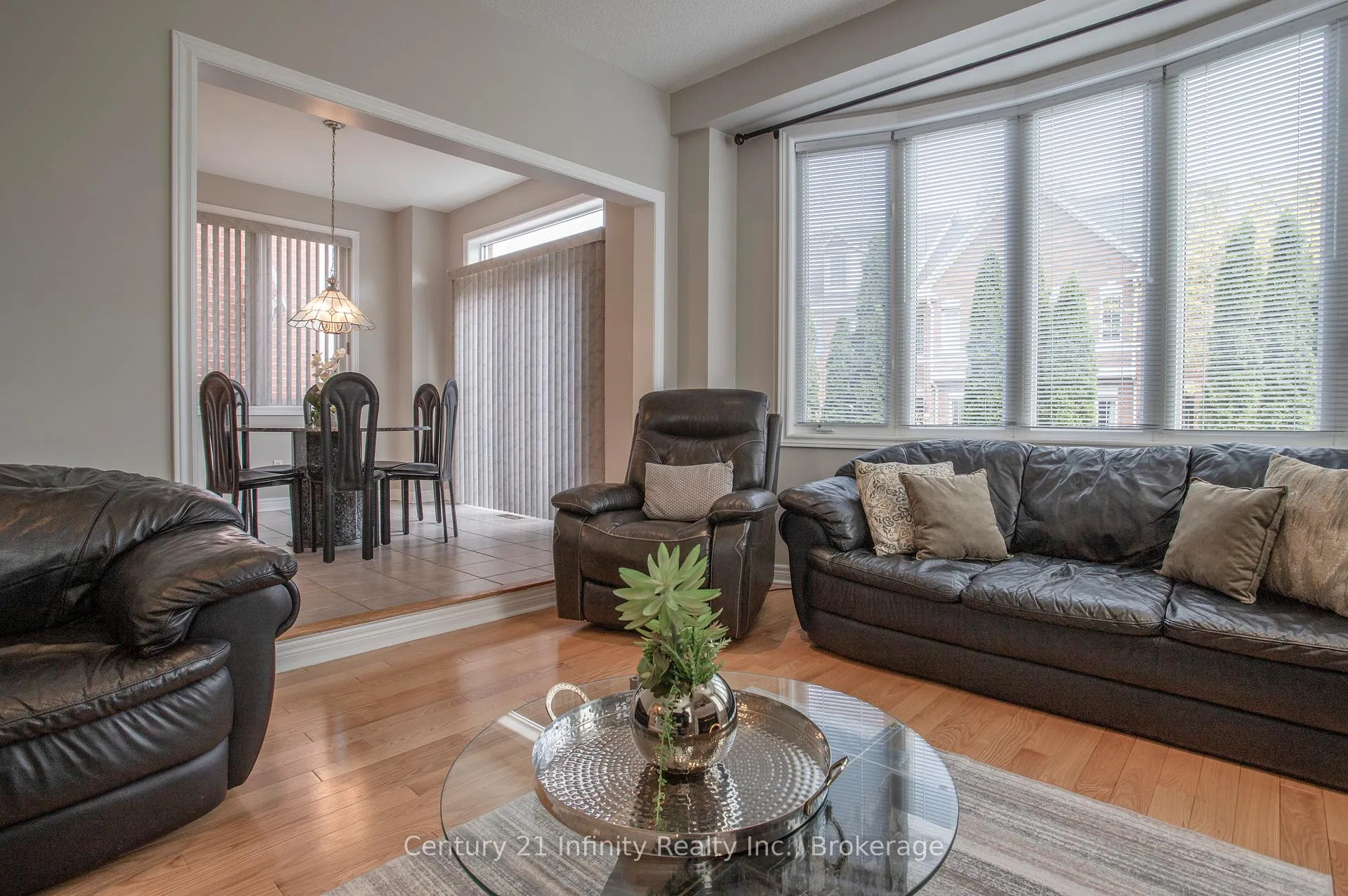 Photo 19 of 1000 Riverview Crescent, Pickering, Rougemount — HOMEH
