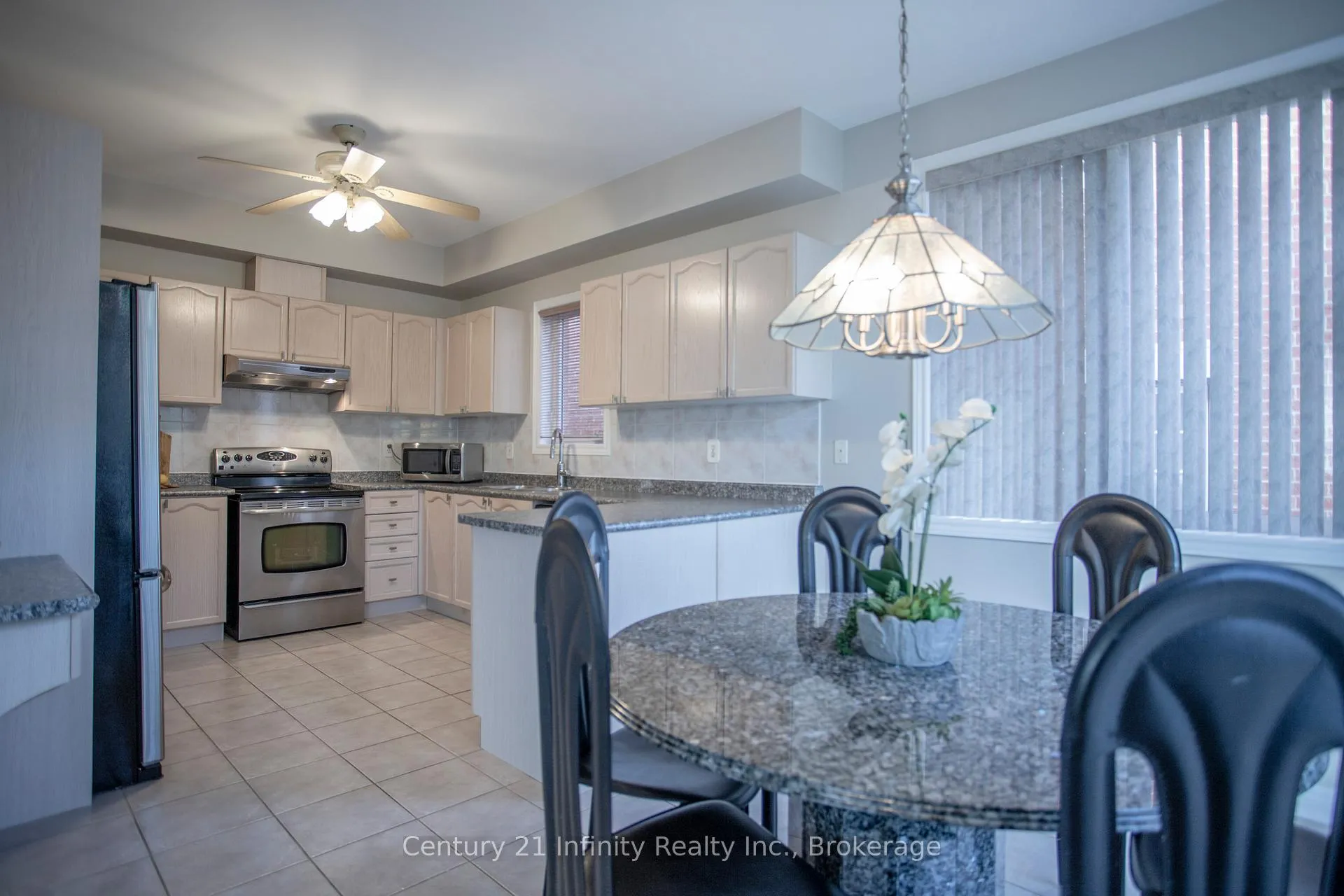 Photo 21 of 1000 Riverview Crescent, Pickering, Rougemount — HOMEH