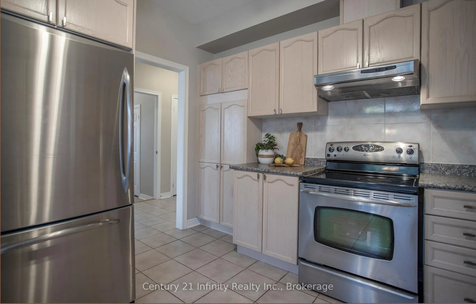 Photo 25 of 1000 Riverview Crescent, Pickering, Rougemount — HOMEH