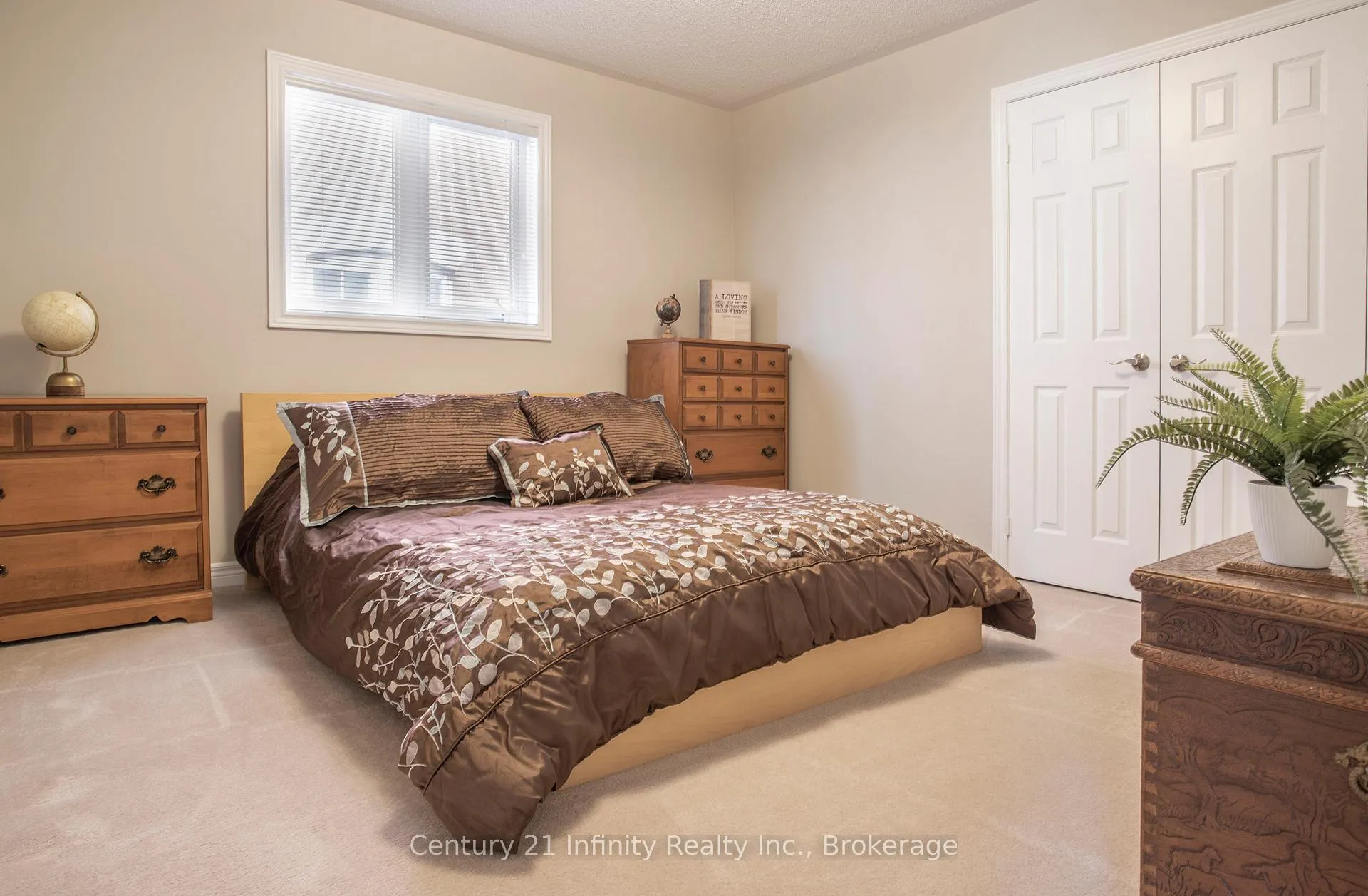 Photo 32 of 1000 Riverview Crescent, Pickering, Rougemount — HOMEH
