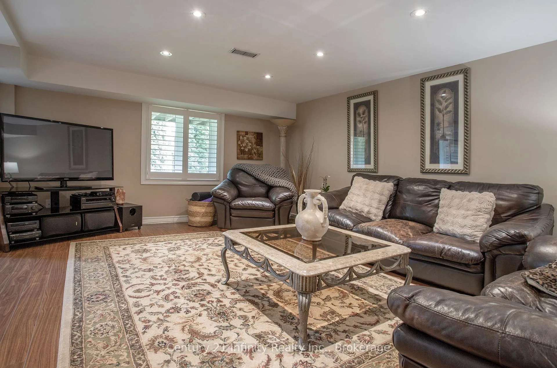 Photo 37 of 1000 Riverview Crescent, Pickering, Rougemount — HOMEH